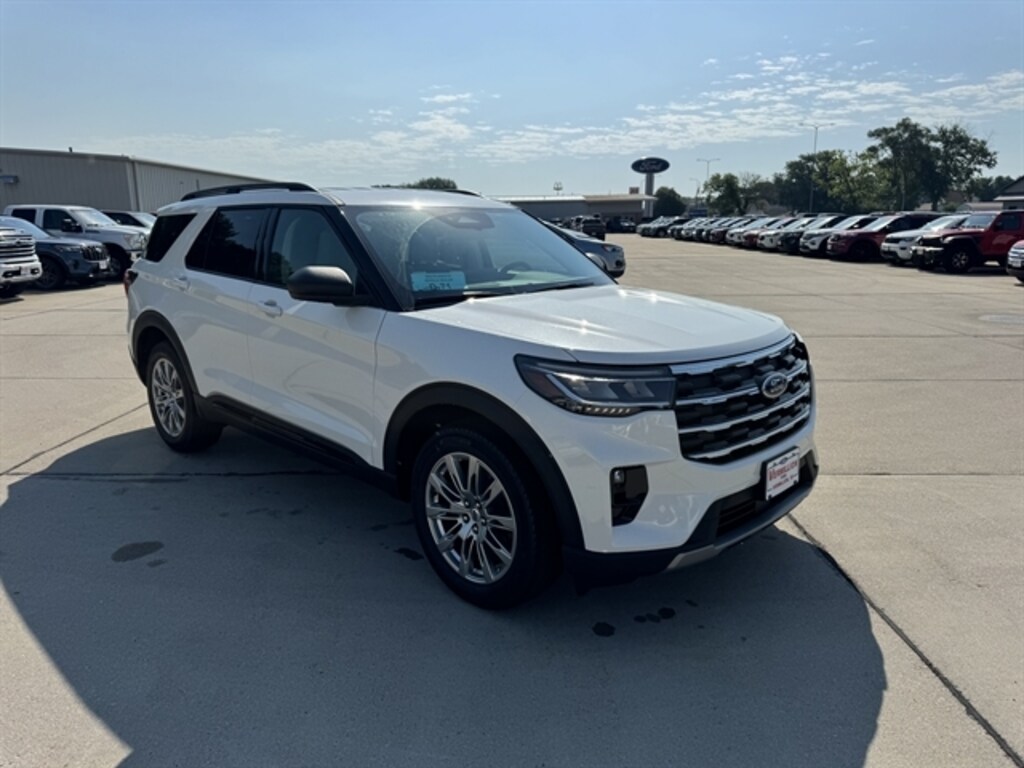 New 2026 Ford Explorer Active SUV