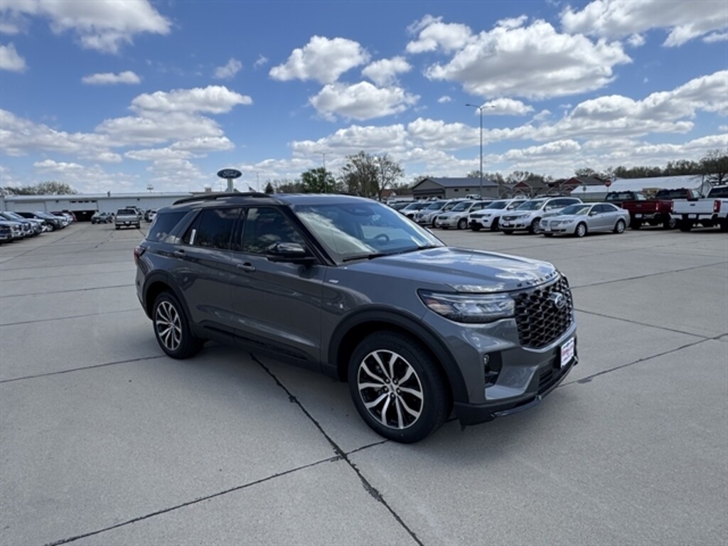 New 2026 Ford Explorer ST-Line SUV