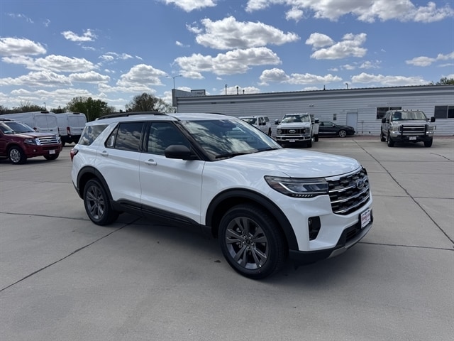 2026 Ford Explorer Active 4WD's photo