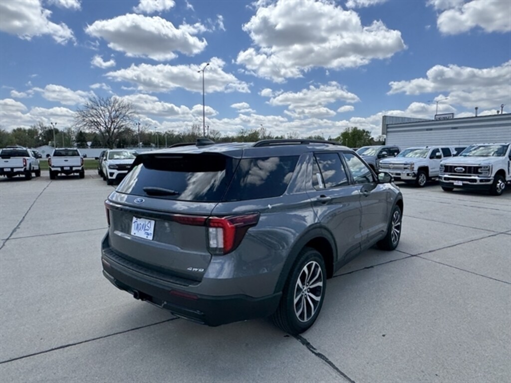 New 2026 Ford Explorer ST-Line SUV