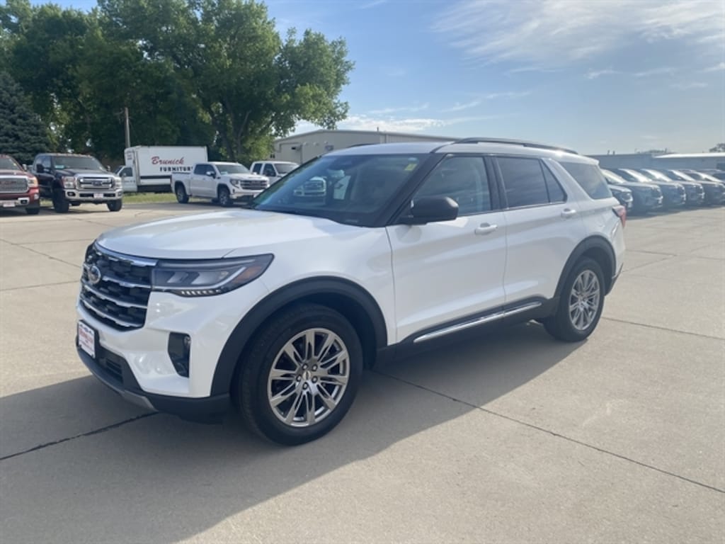 Certified 2025 Ford Explorer Active SUV