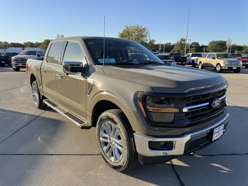 New 2025 Ford F-150 XLT TRUCK