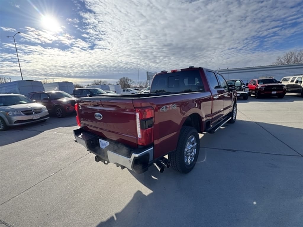 New 2026 Ford Super Duty F-250 Lariat TRUCK