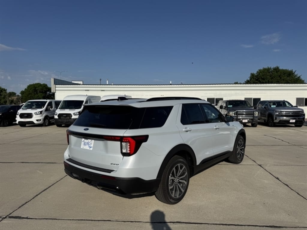 New 2026 Ford Explorer ST-Line SUV