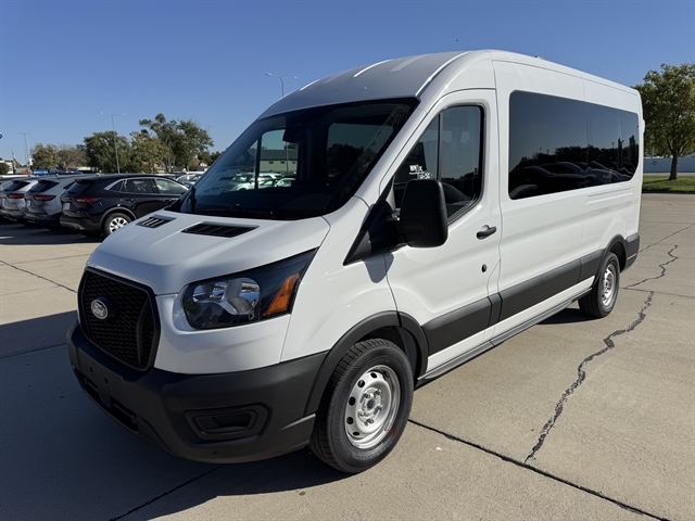  Ford Transit Commercial