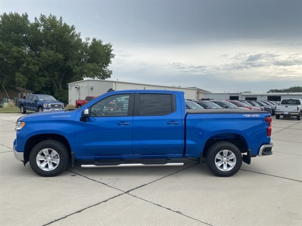 Used 2023 Chevrolet Silverado 1500 LT Crew Cab Short Bed Truck