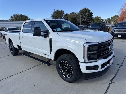2026 Ford Super Duty F-350 Platinum TRUCK