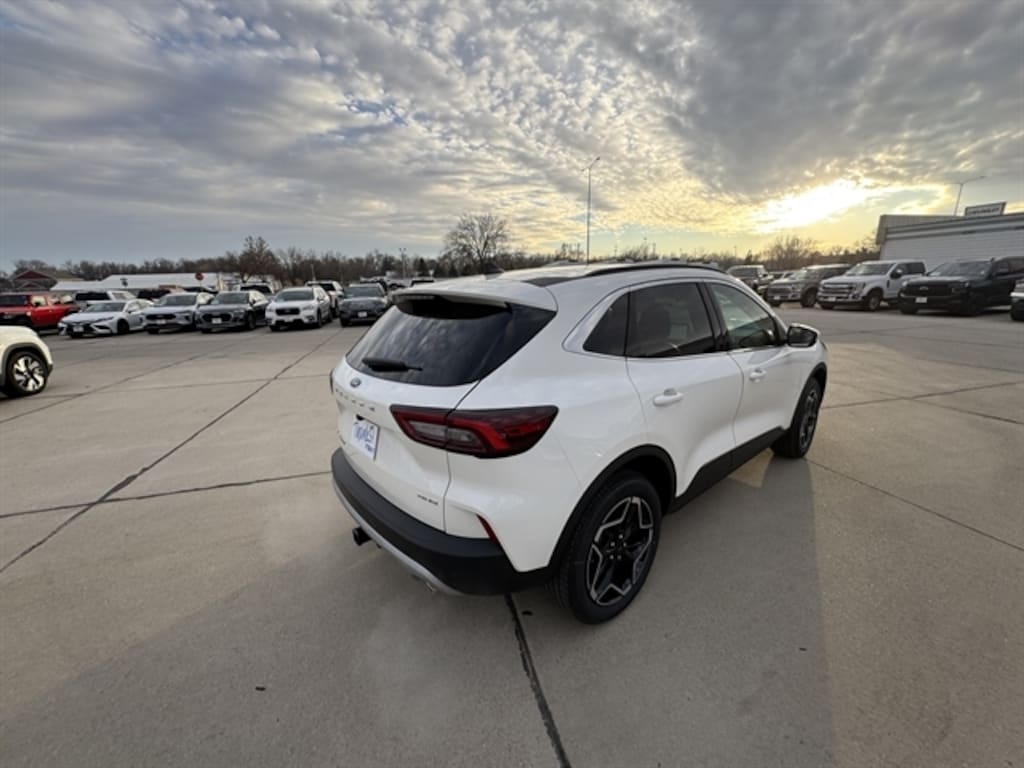 New 2026 Ford Escape Platinum SUV