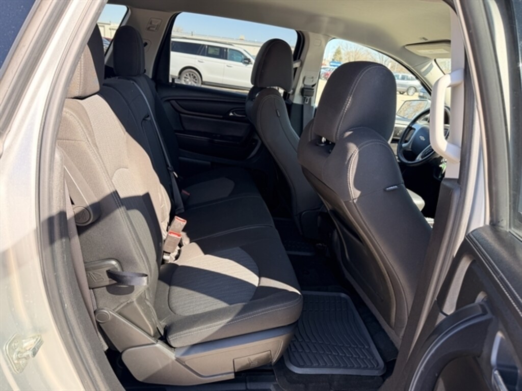 Used 2015 Chevrolet Traverse LT w/1LT SUV