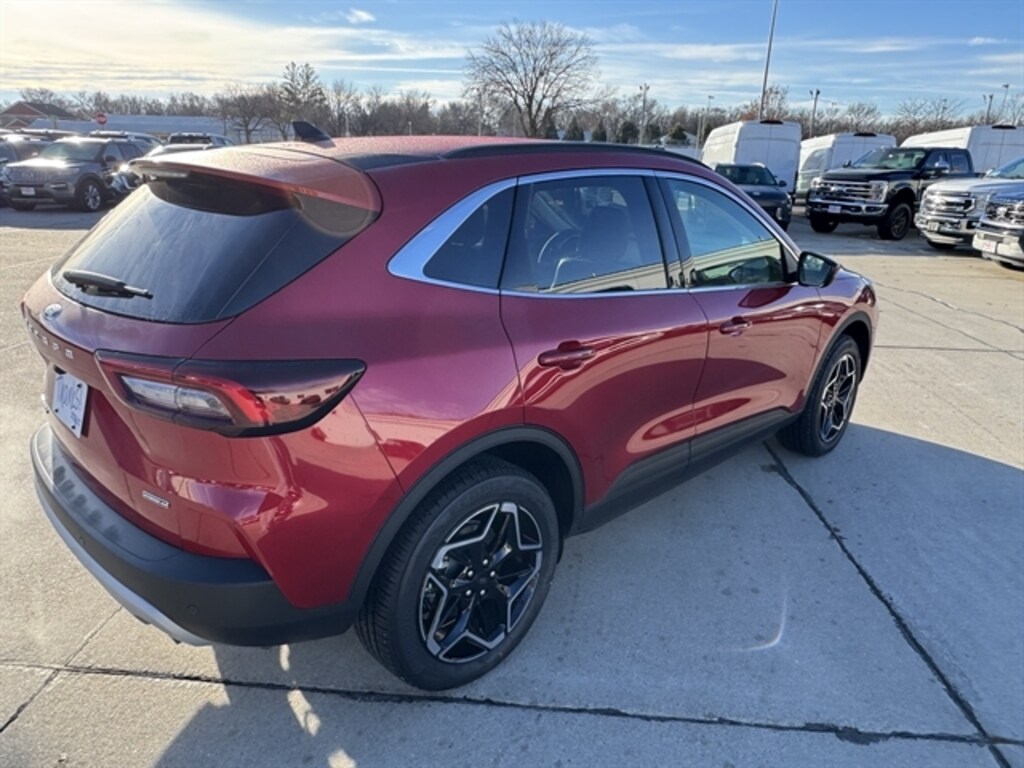 New 2026 Ford Escape Platinum SUV