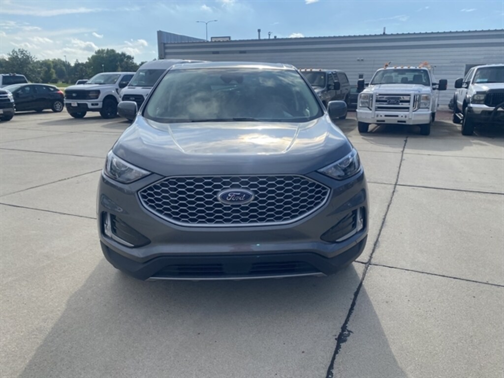 Used 2023 Ford Edge SEL SUV
