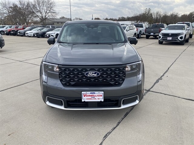 2025 Ford Maverick Lariat photo 2