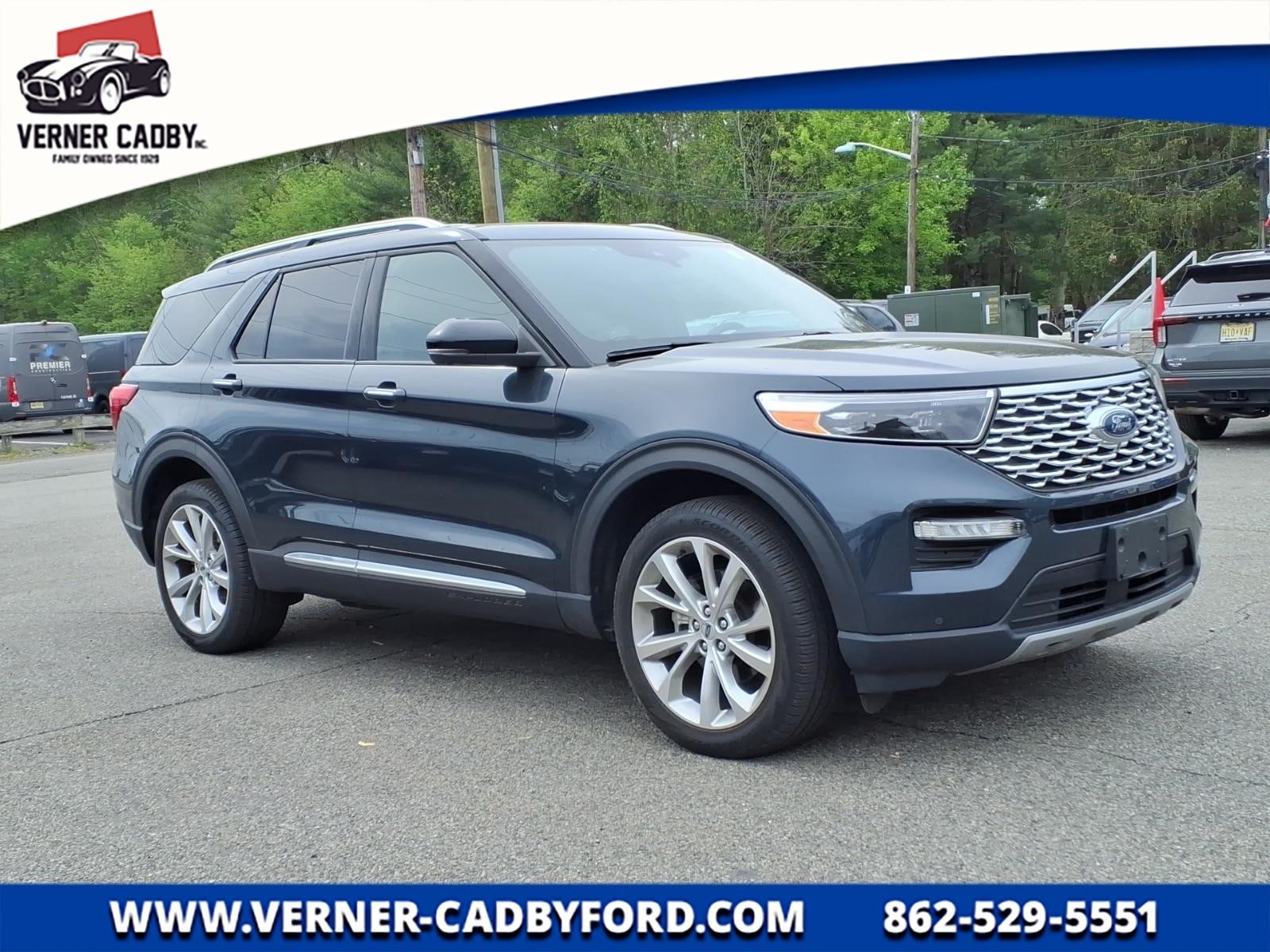 2023 Ford Explorer Platinum 4WD's photo