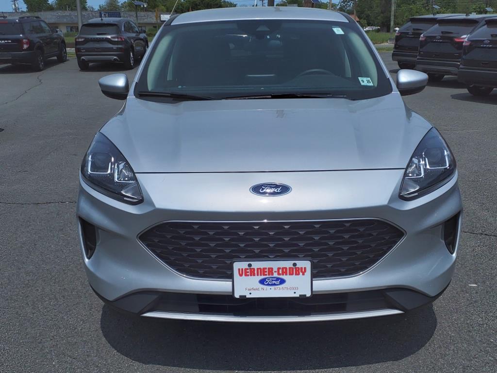 Used 2020 Ford Escape SE with VIN 1FMCU9G68LUA89597 for sale in Fairfield, NJ