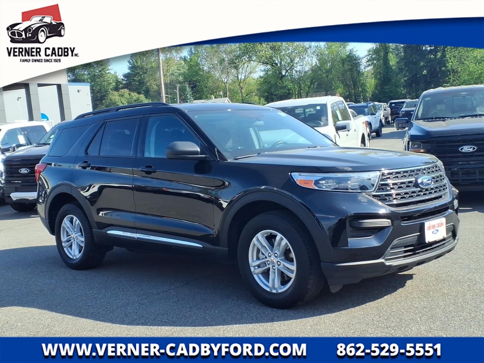 2022 Ford Explorer XLT 4WD's photo