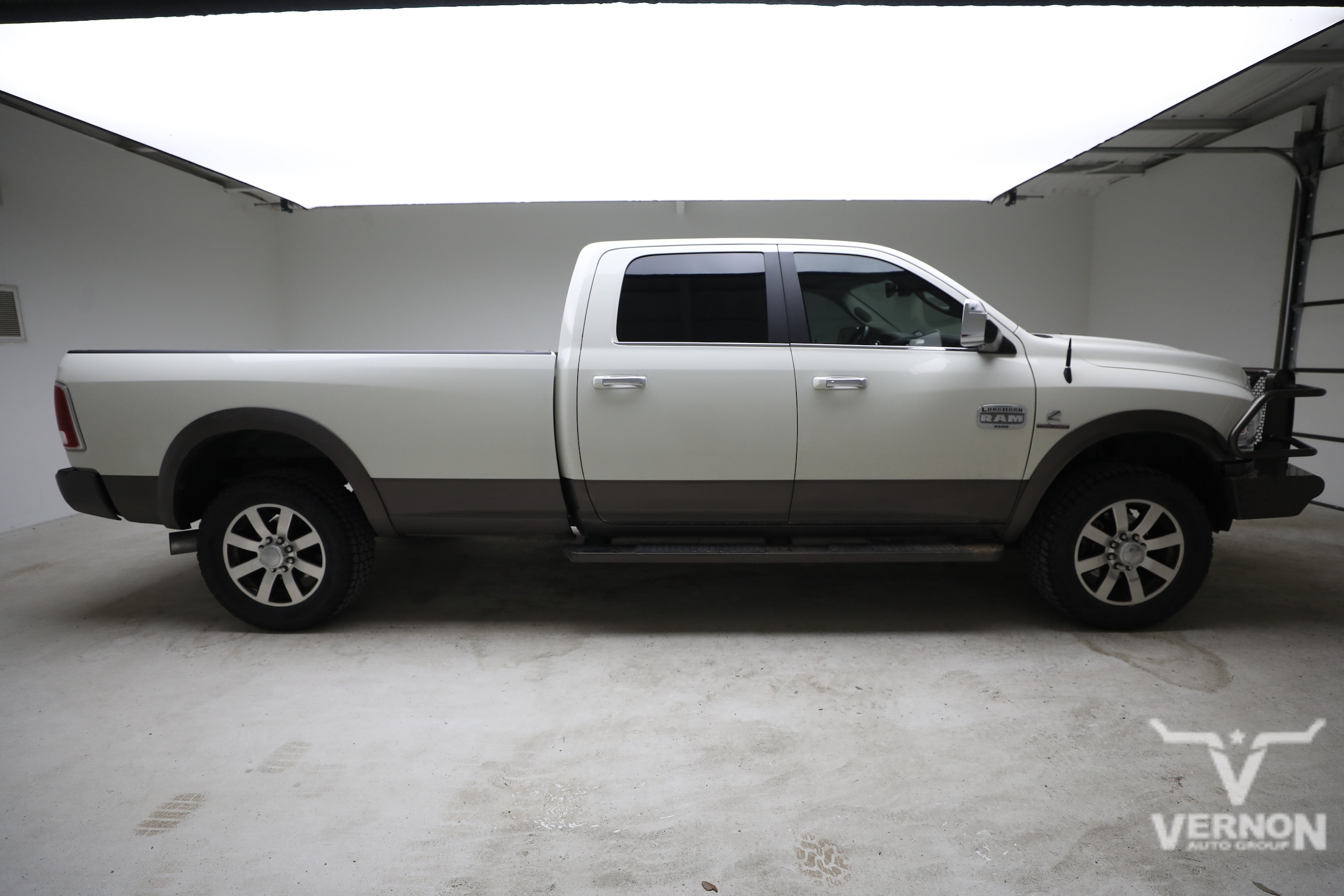 3500 Laramie Longhorn Laramie Longhorn 4x4 Crew Cab 8 Box