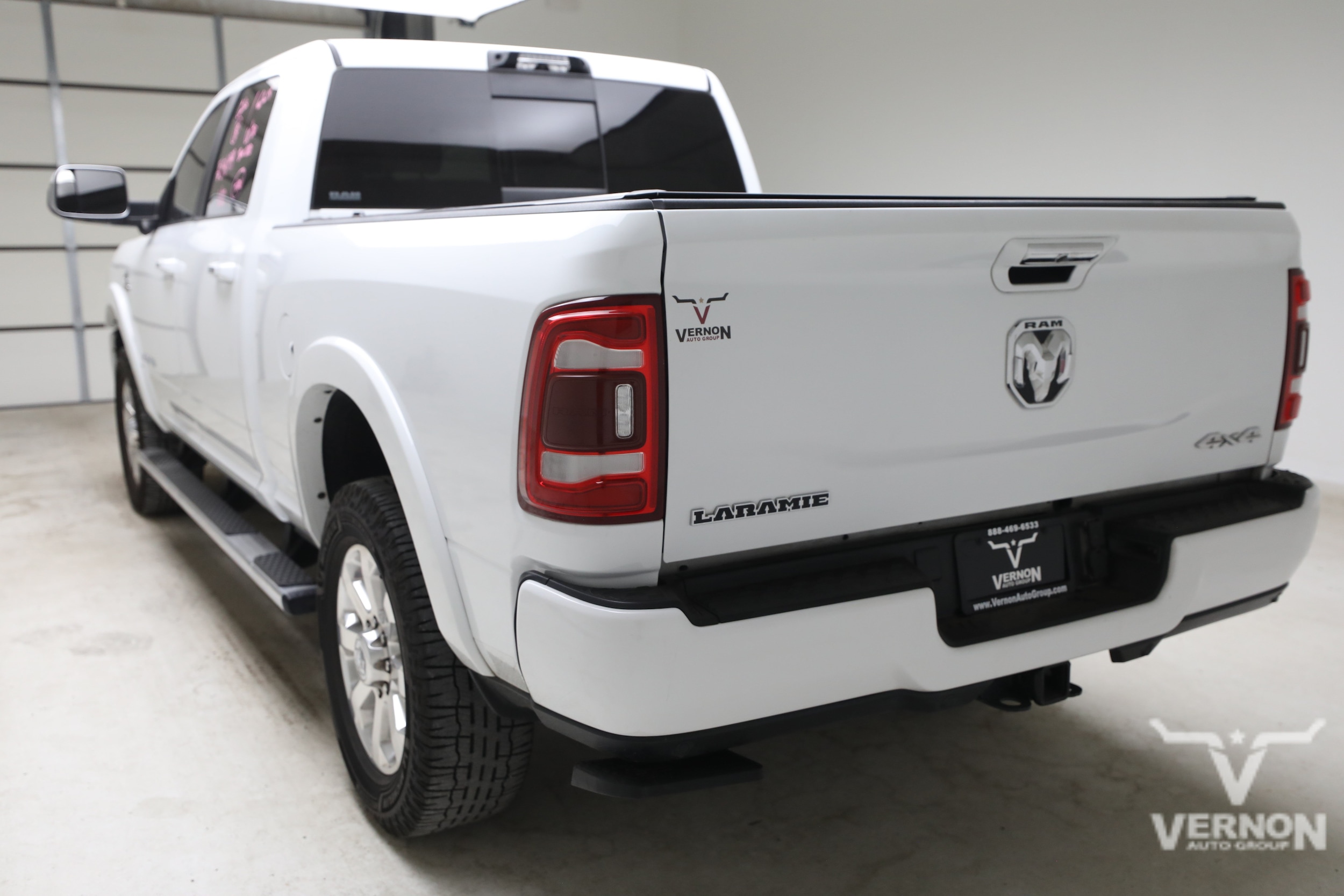 2500 Laramie Laramie 4x4 Crew Cab 64 Box