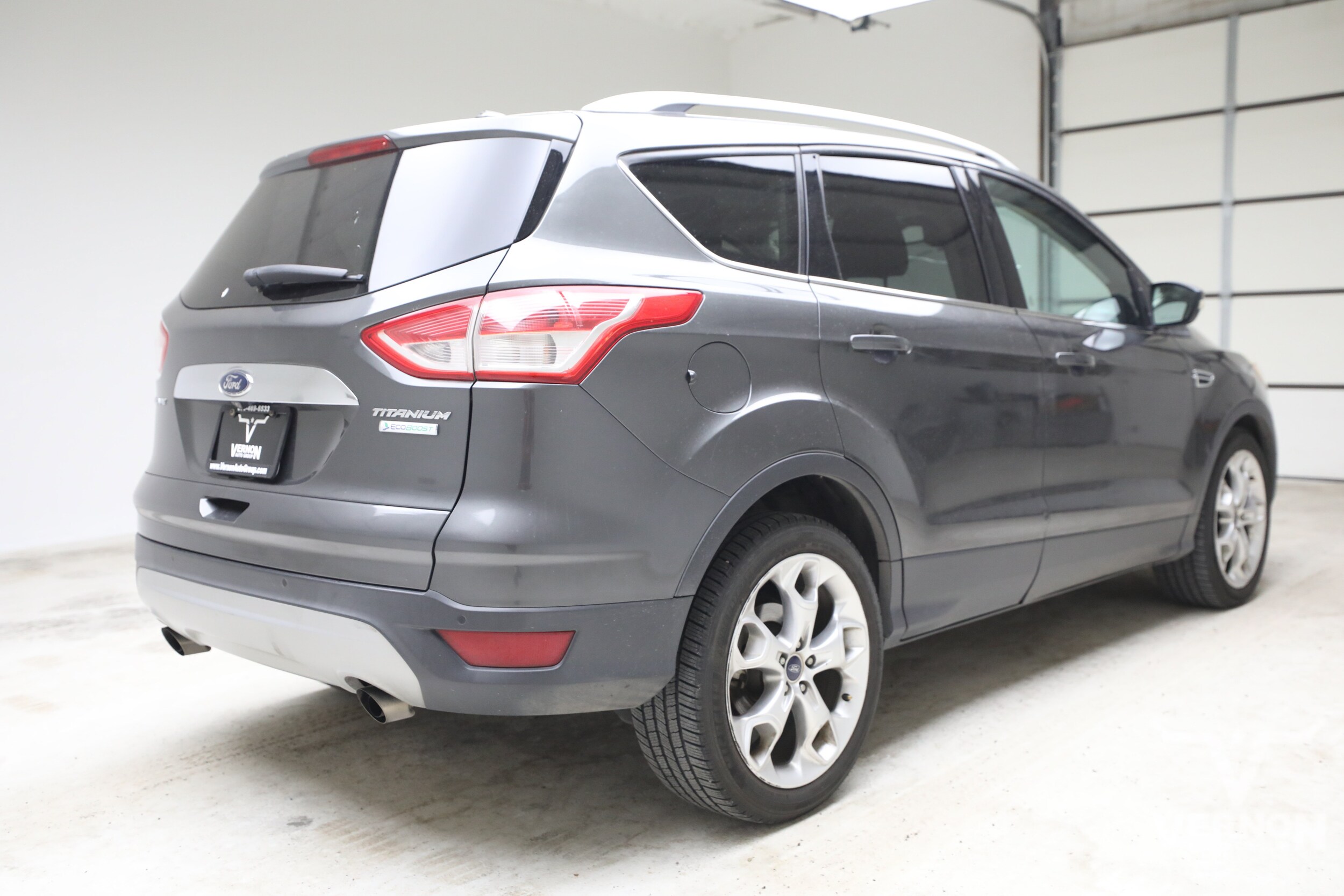 Escape Titanium FWD Titanium