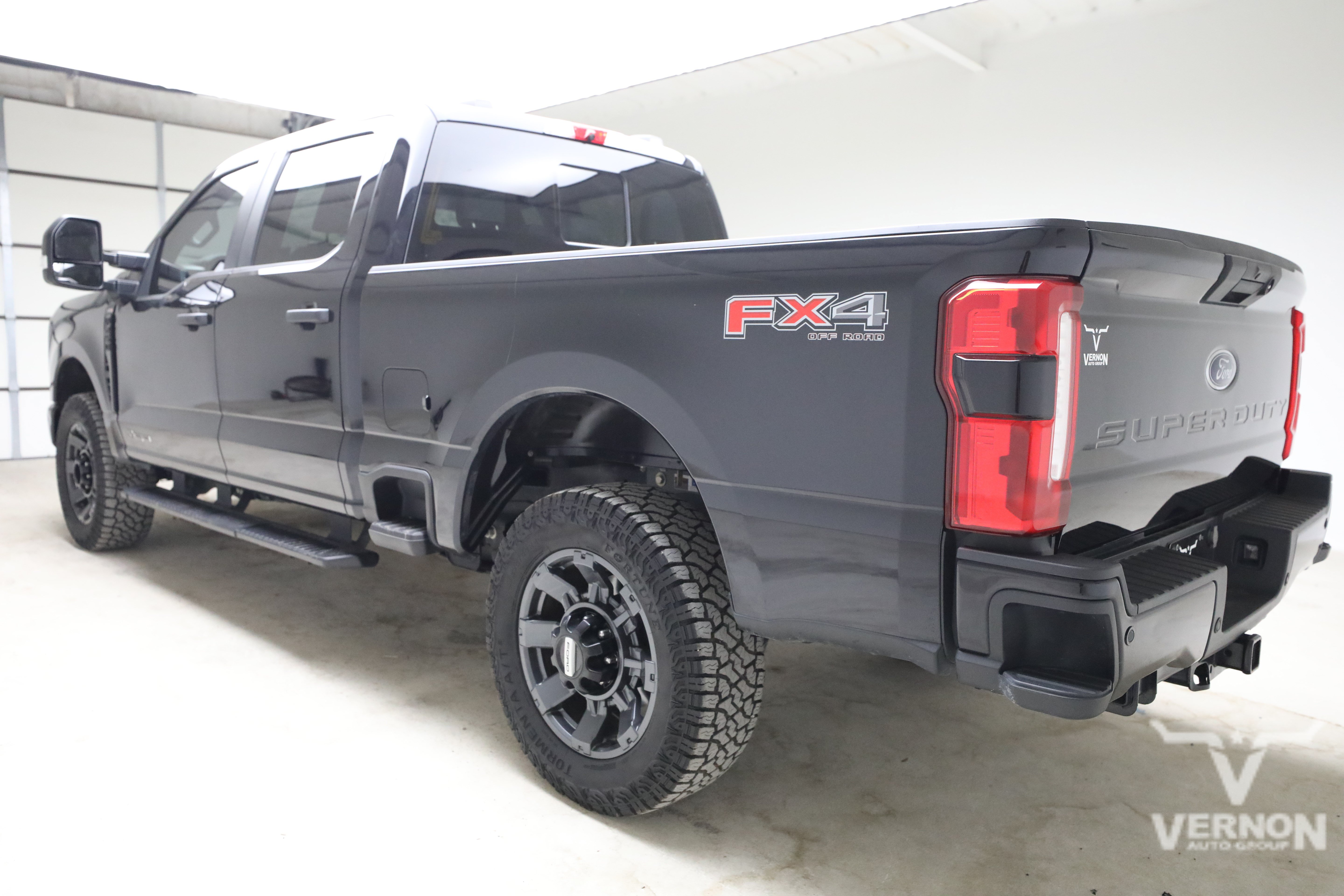 Used 2023 Ford Super Duty F-250 XL STX Crew Cab 4x4 XL 4WD Crew Cab 6.75 Box