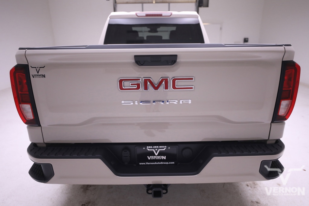 New 2026 GMC Sierra 1500 Pro Graphite Edition Crew Cab 4x4 4WD Crew Cab 157 Pro