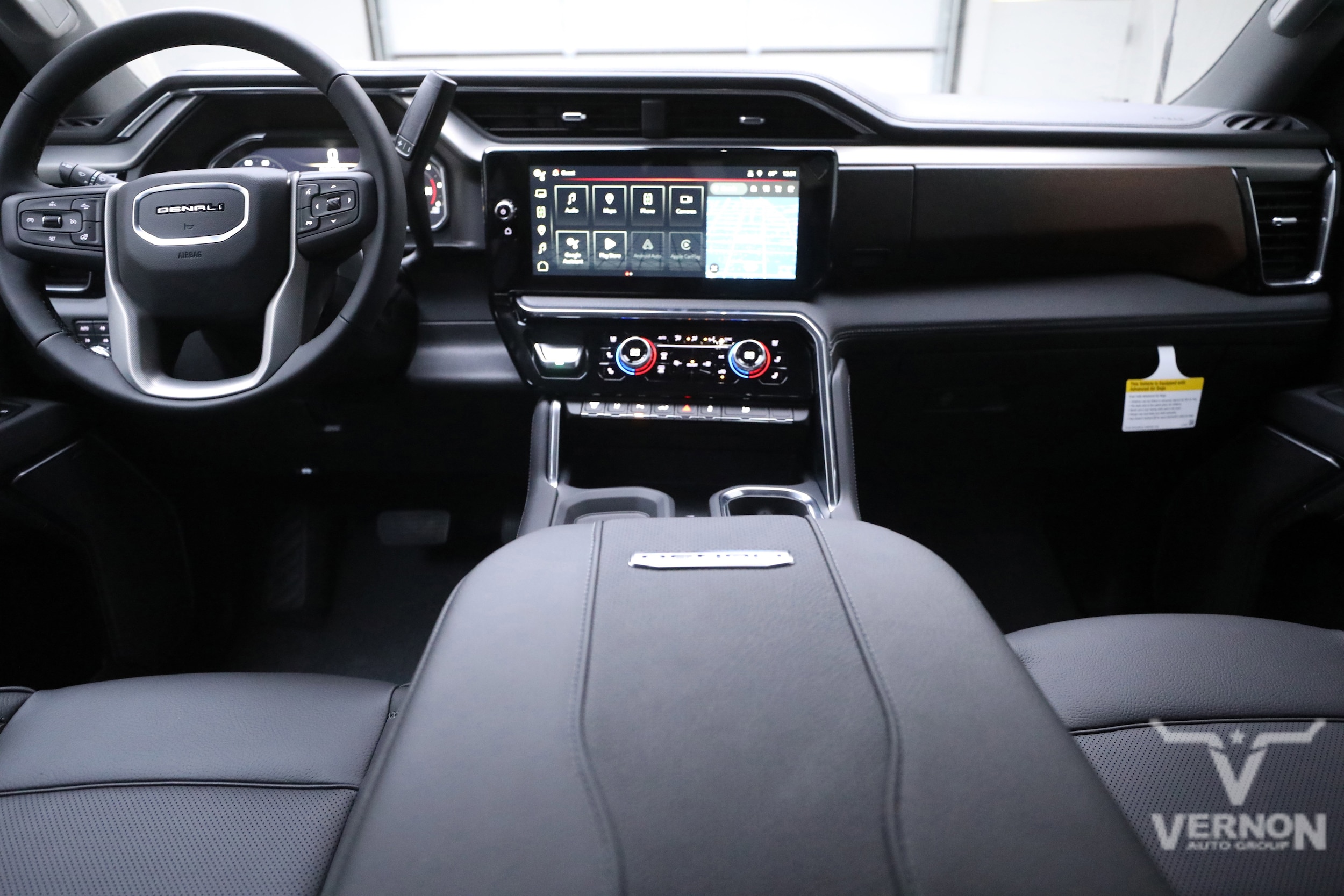 2026 GMC Sierra 3500HD Denali - Photo 13
