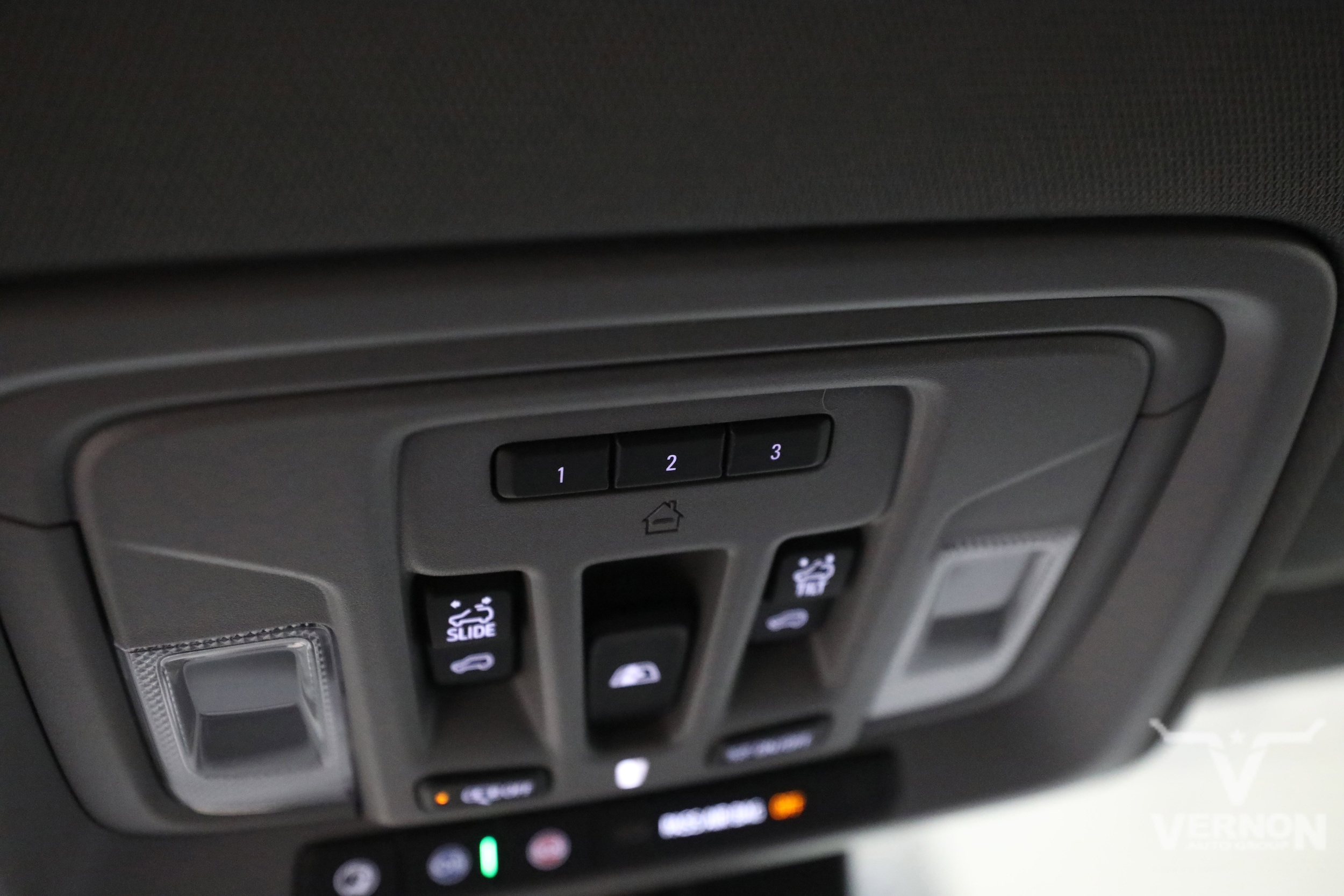 2026 GMC Sierra 1500 SLT - Photo 28