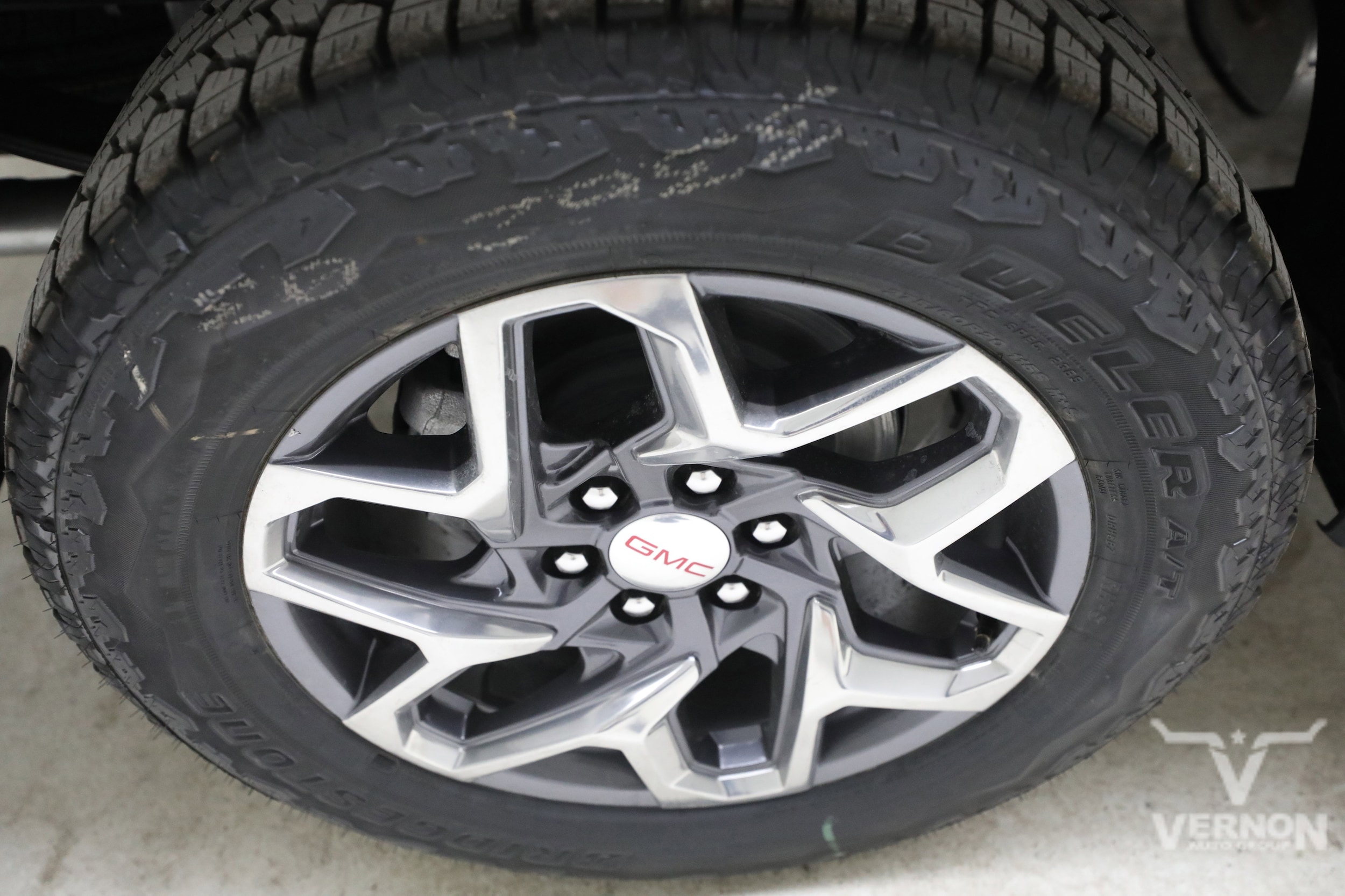 2026 GMC Sierra 1500 SLT - Photo 32