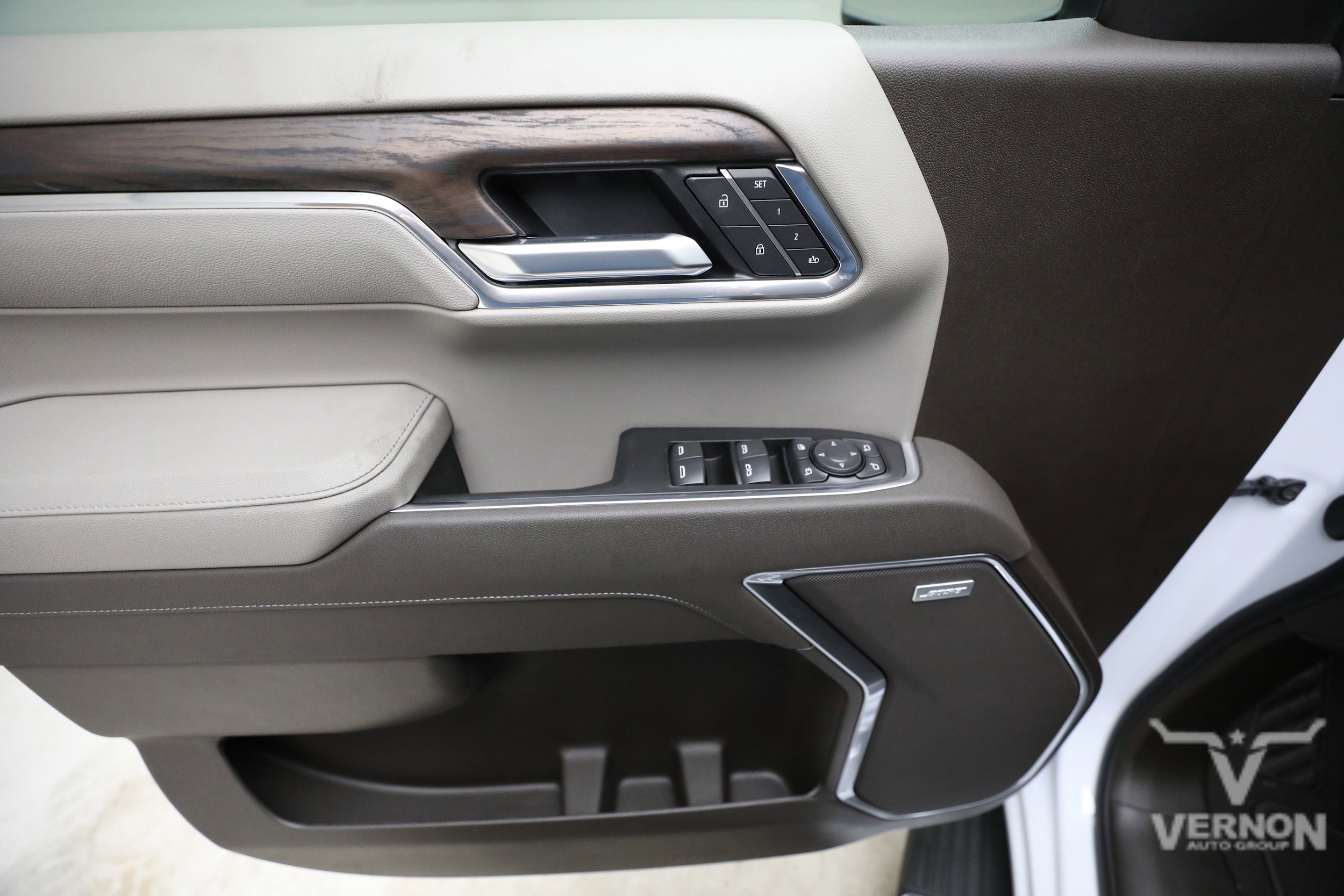 2026 GMC Sierra 1500 SLT - Photo 20