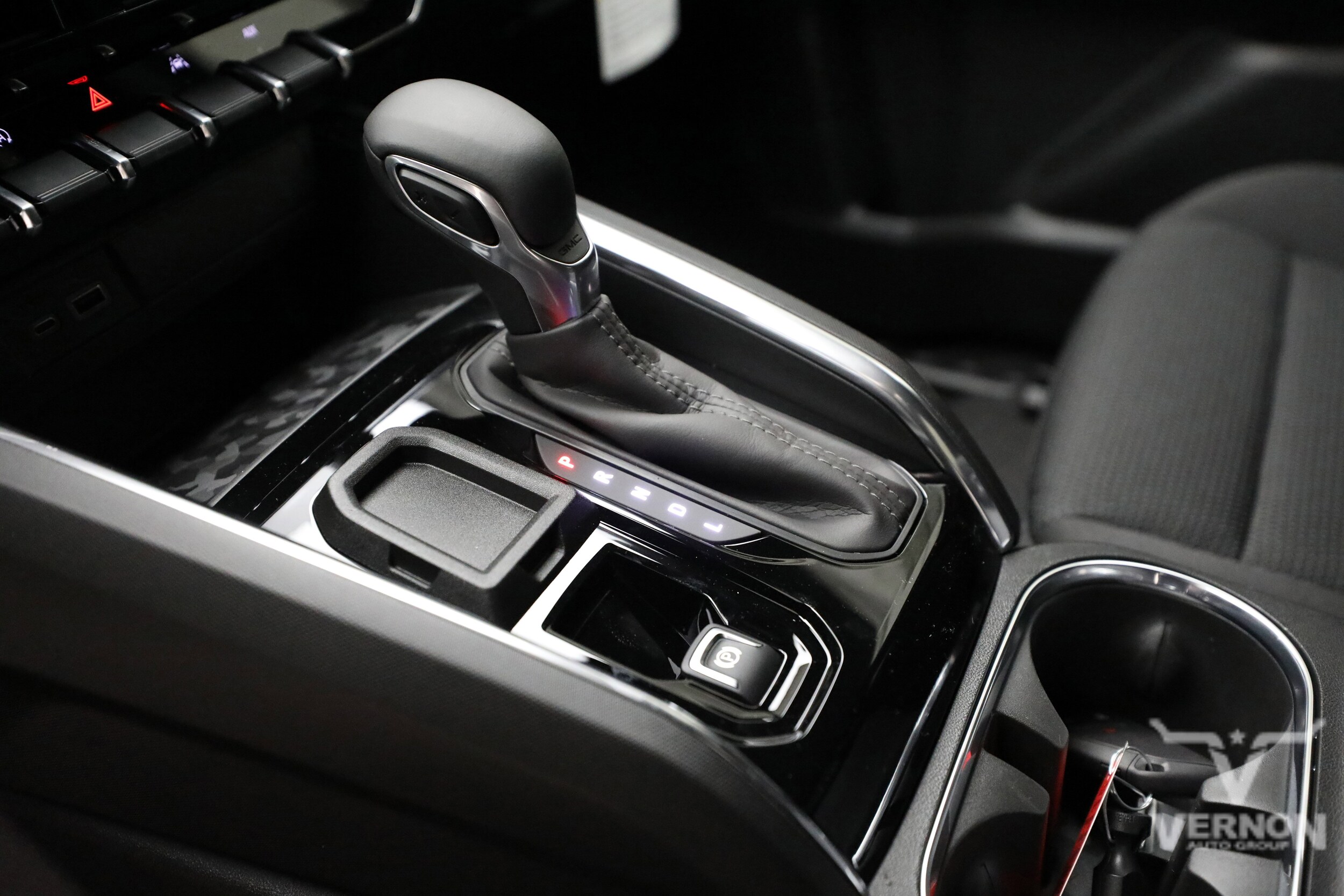 2026 GMC Canyon Elevation - Photo 16