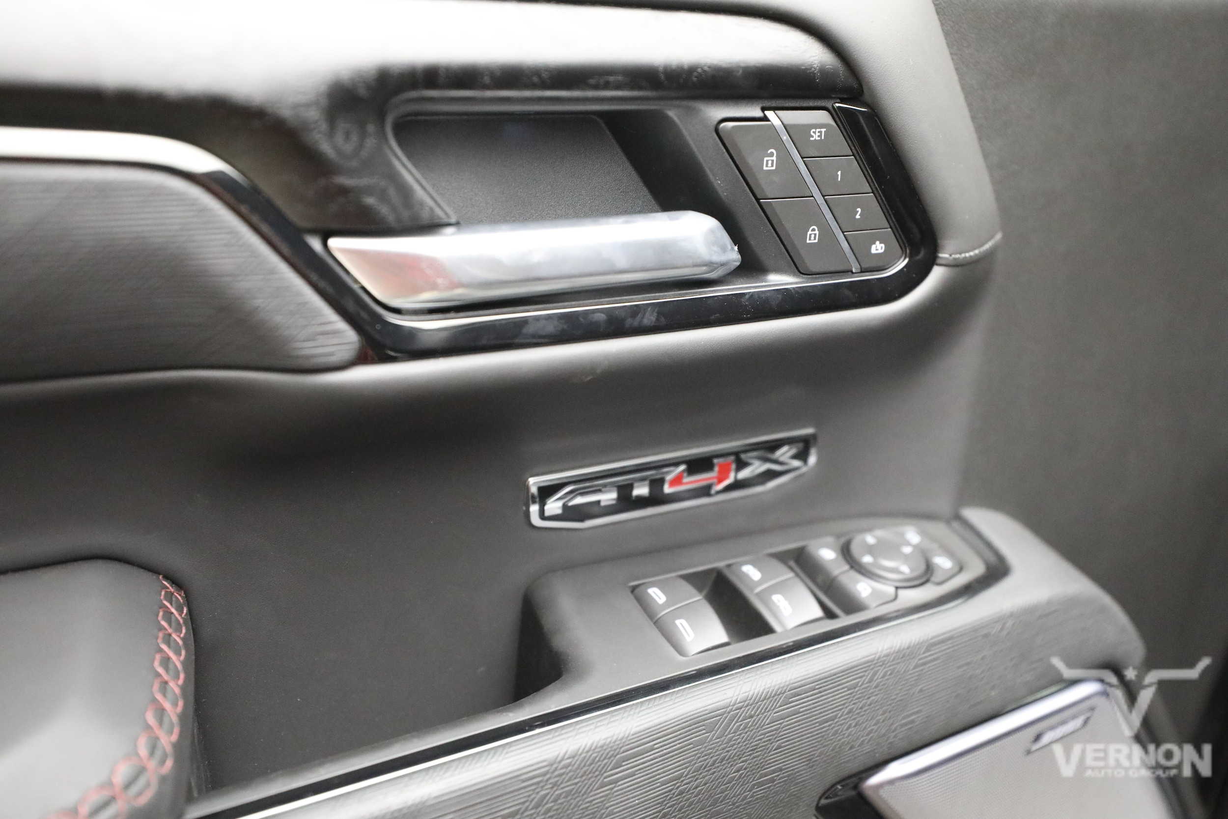 2026 GMC Sierra 1500 AT4X - Photo 16
