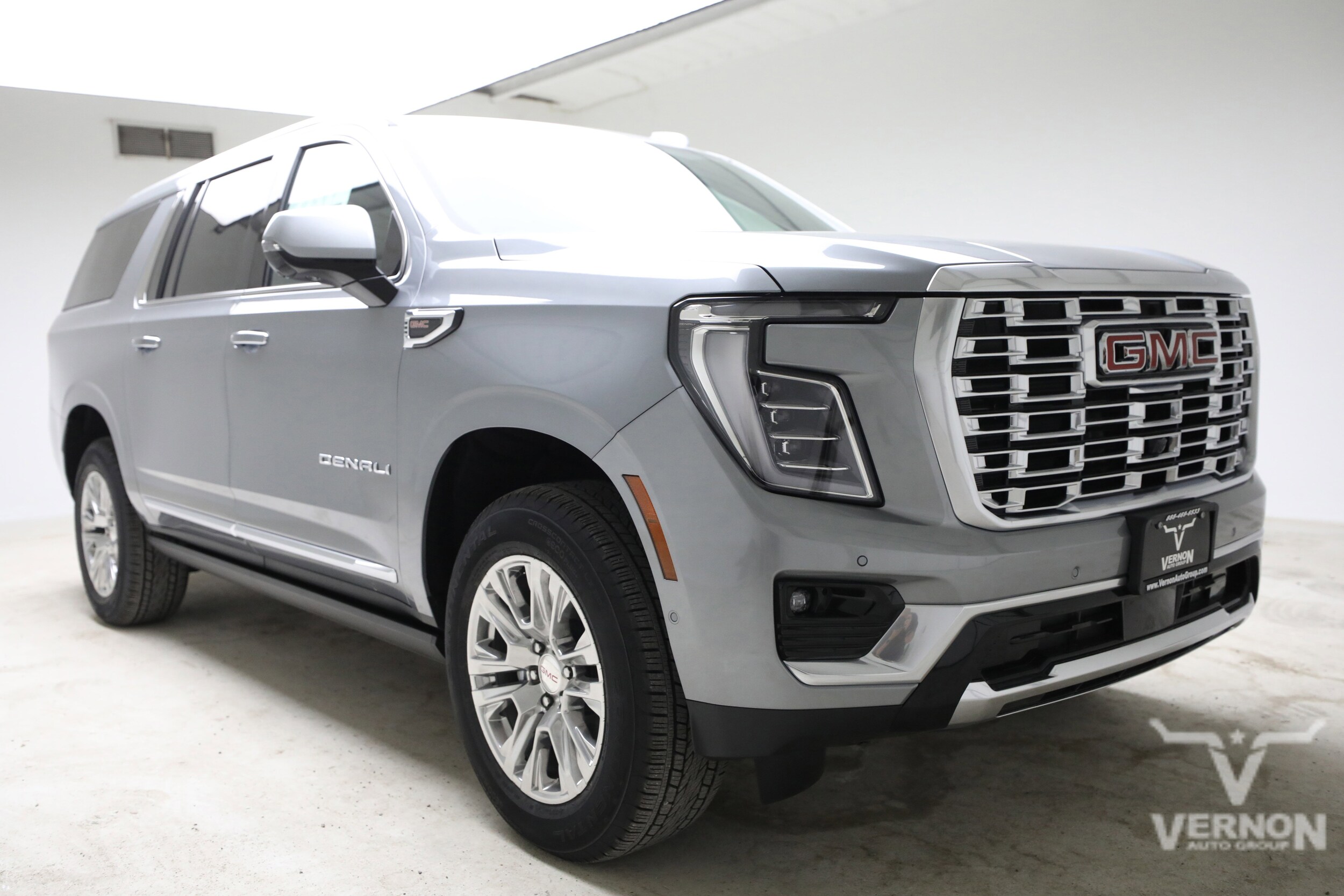2026 GMC Yukon XL Denali - Photo 7