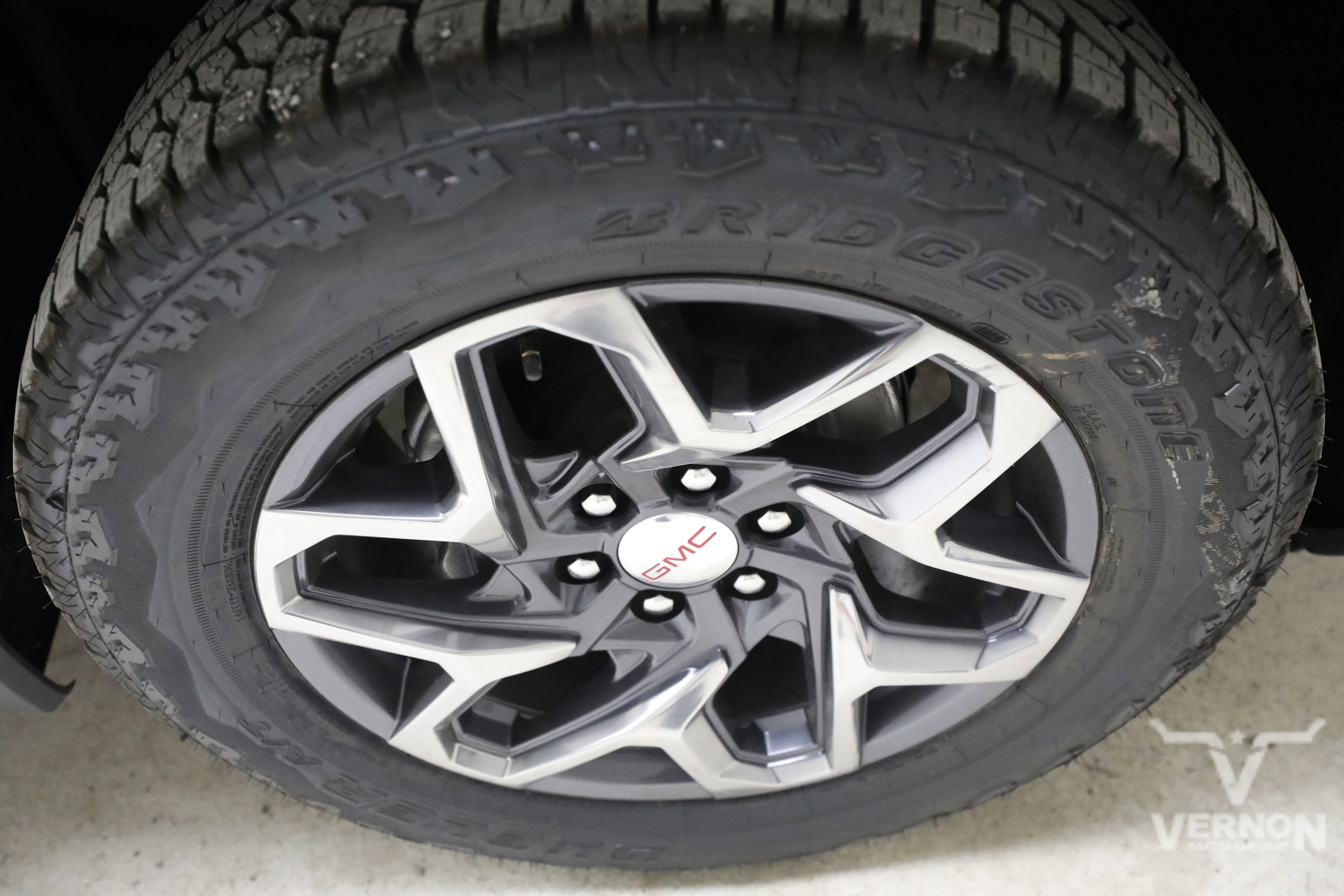 2026 GMC Sierra 1500 SLT - Photo 32