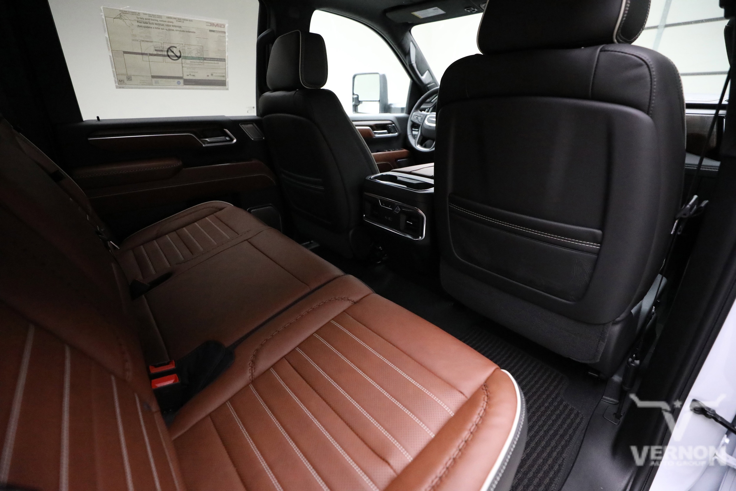 2026 GMC Sierra 2500HD Denali Ultimate - Photo 12