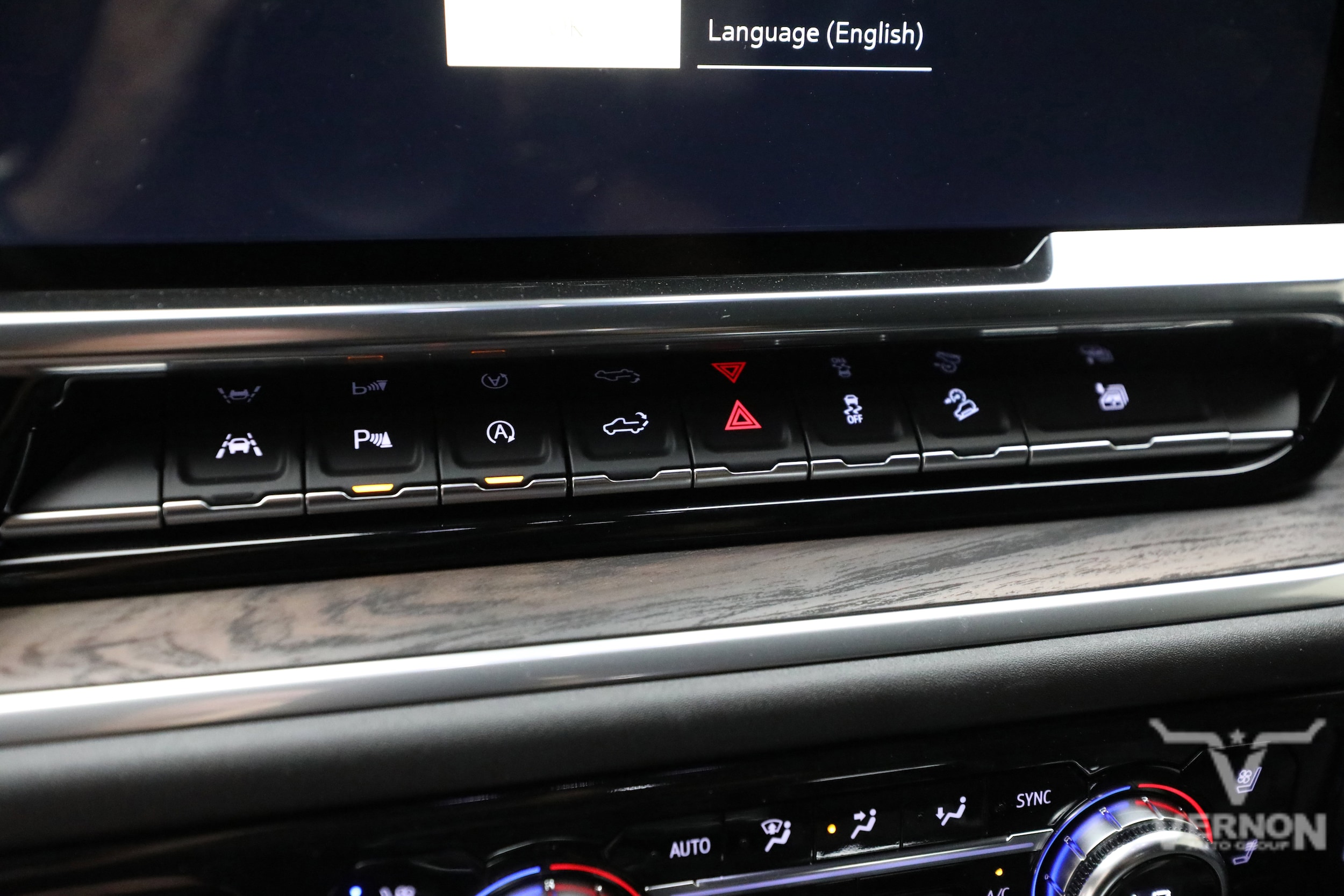 2026 GMC Sierra 1500 SLT - Photo 25
