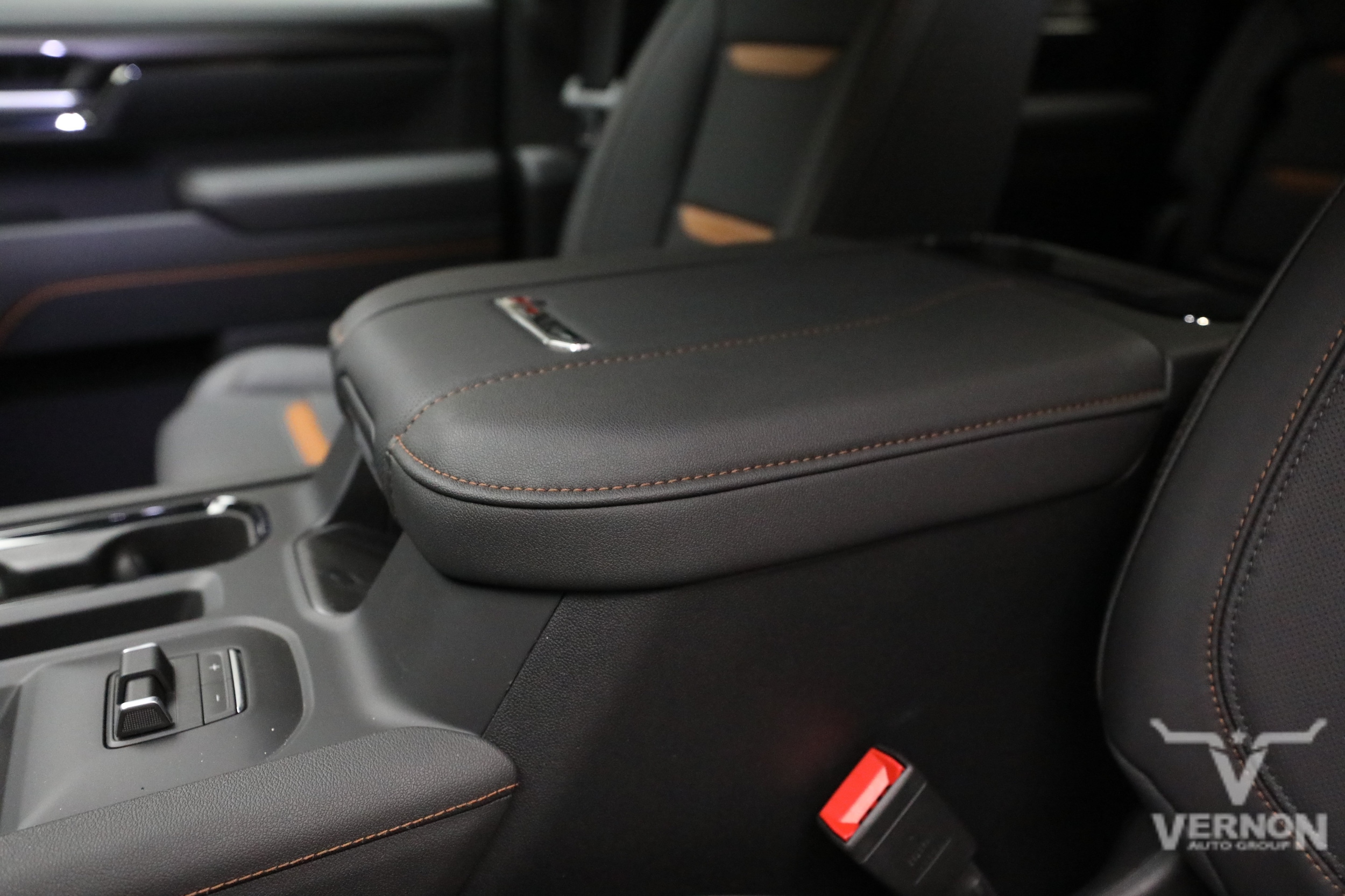 2026 GMC Sierra 2500HD AT4 - Photo 16