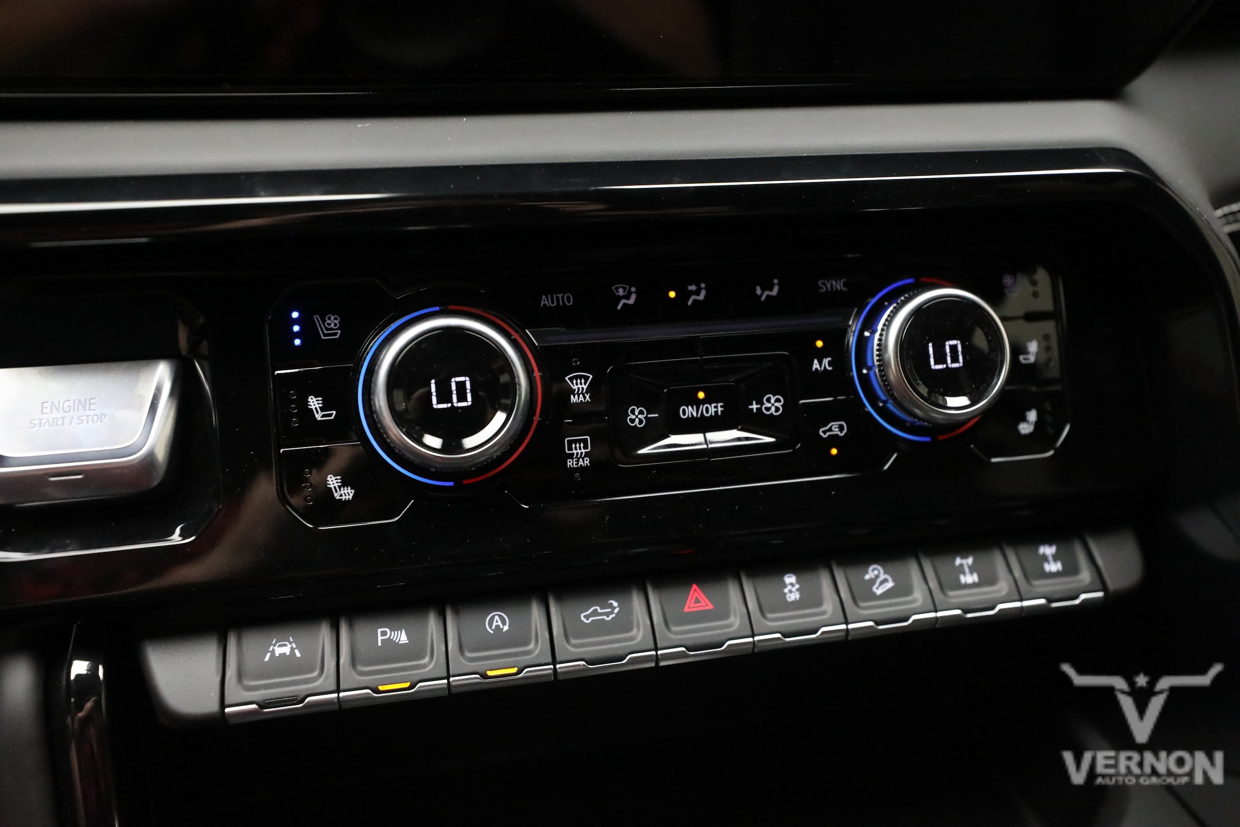 2026 GMC Sierra 1500 AT4X - Photo 20