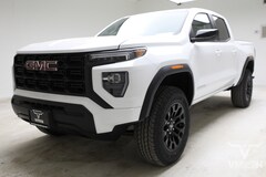 2026 GMC Canyon Elevation Truck