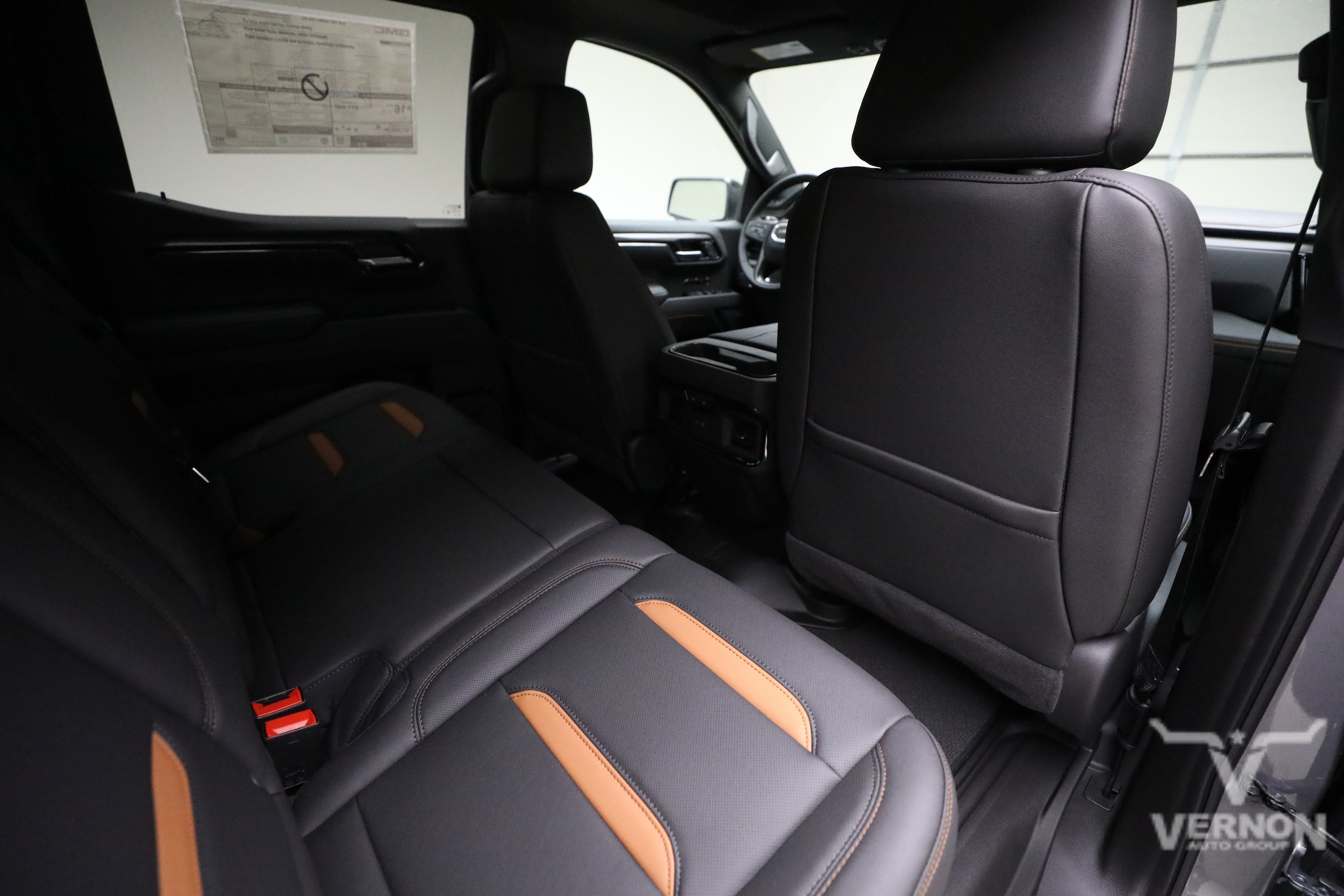 2026 GMC Sierra 1500 AT4 - Photo 12