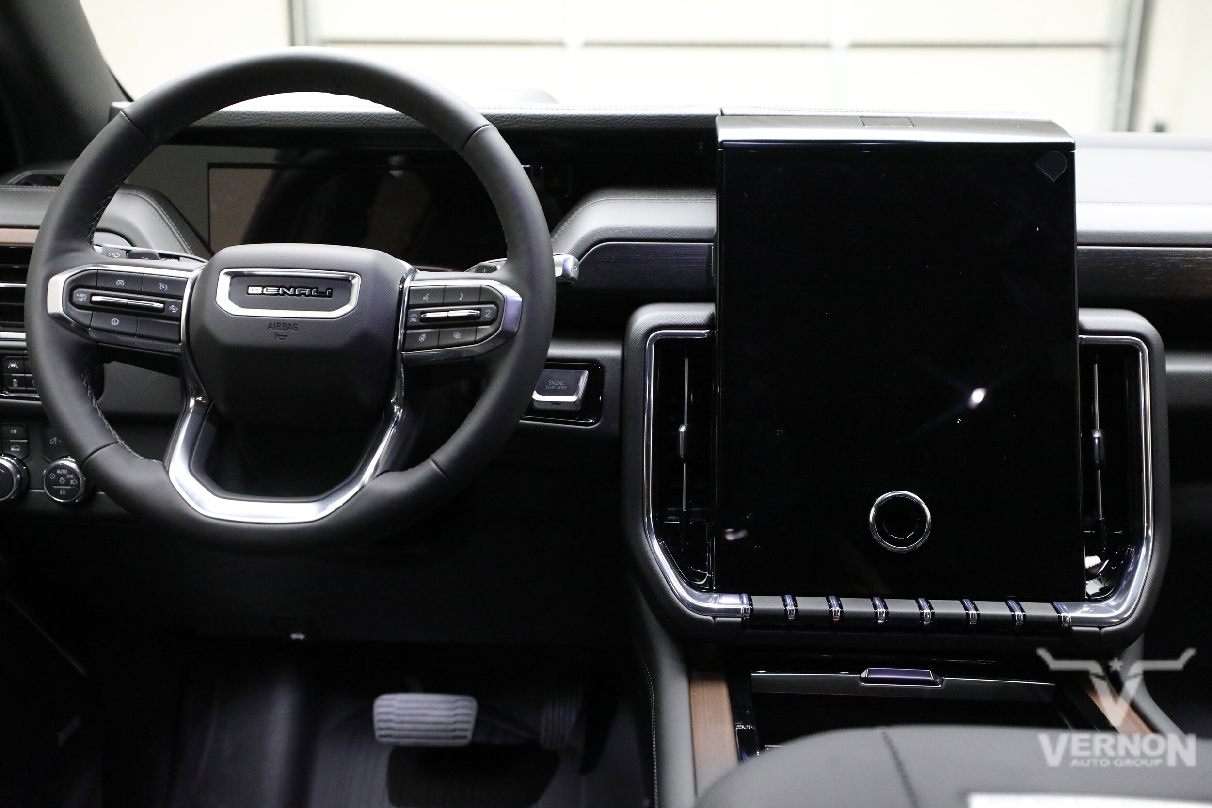 2026 GMC Yukon XL Denali - Photo 21