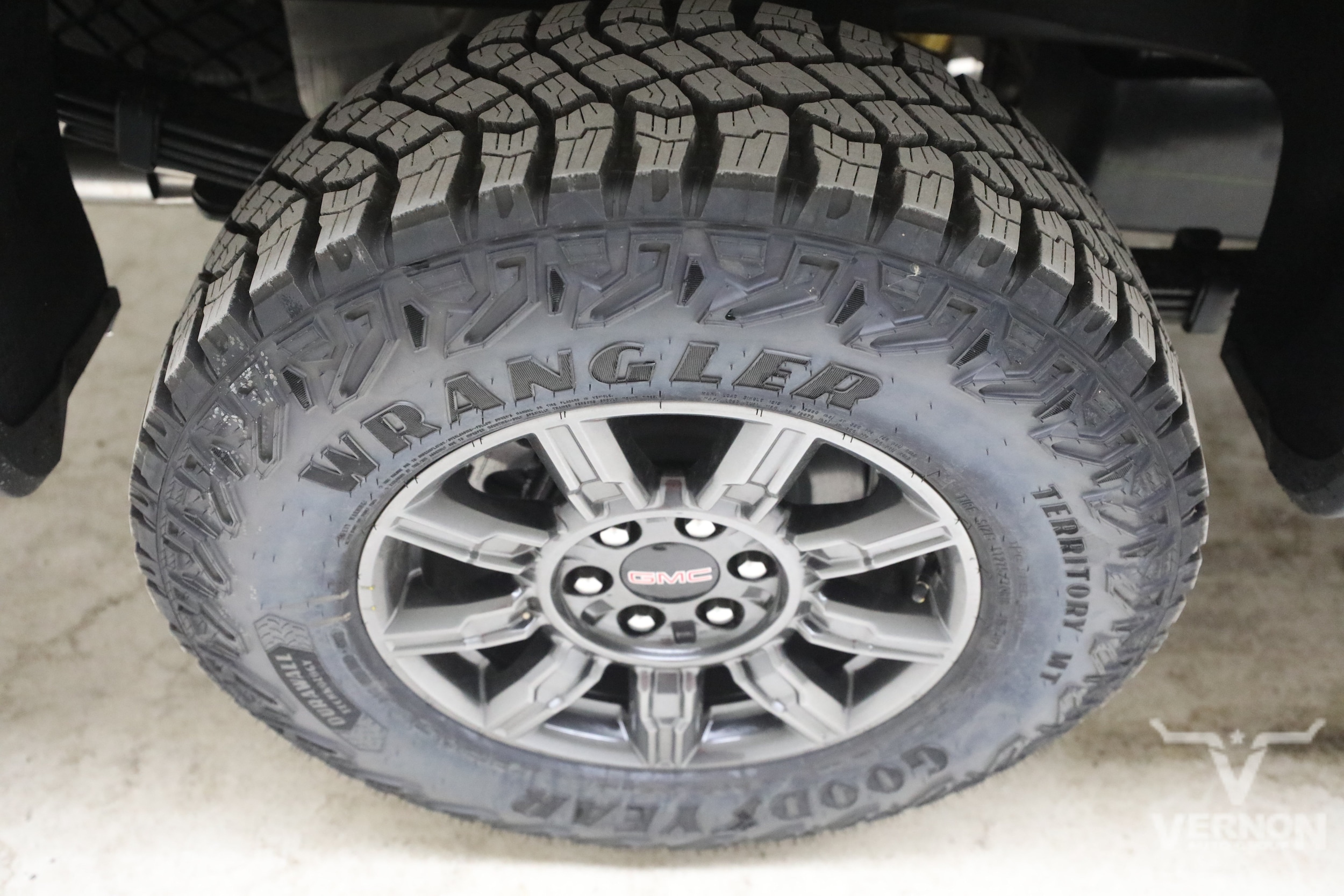 2026 GMC Sierra 1500 AT4X - Photo 29