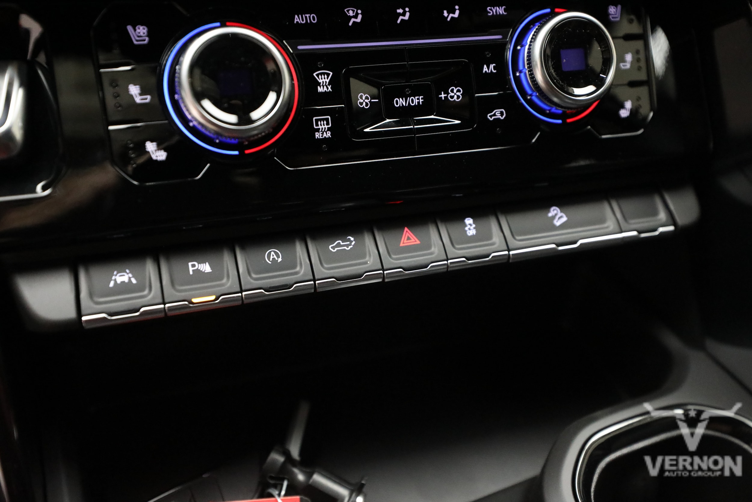 2026 GMC Sierra 1500 AT4 - Photo 24