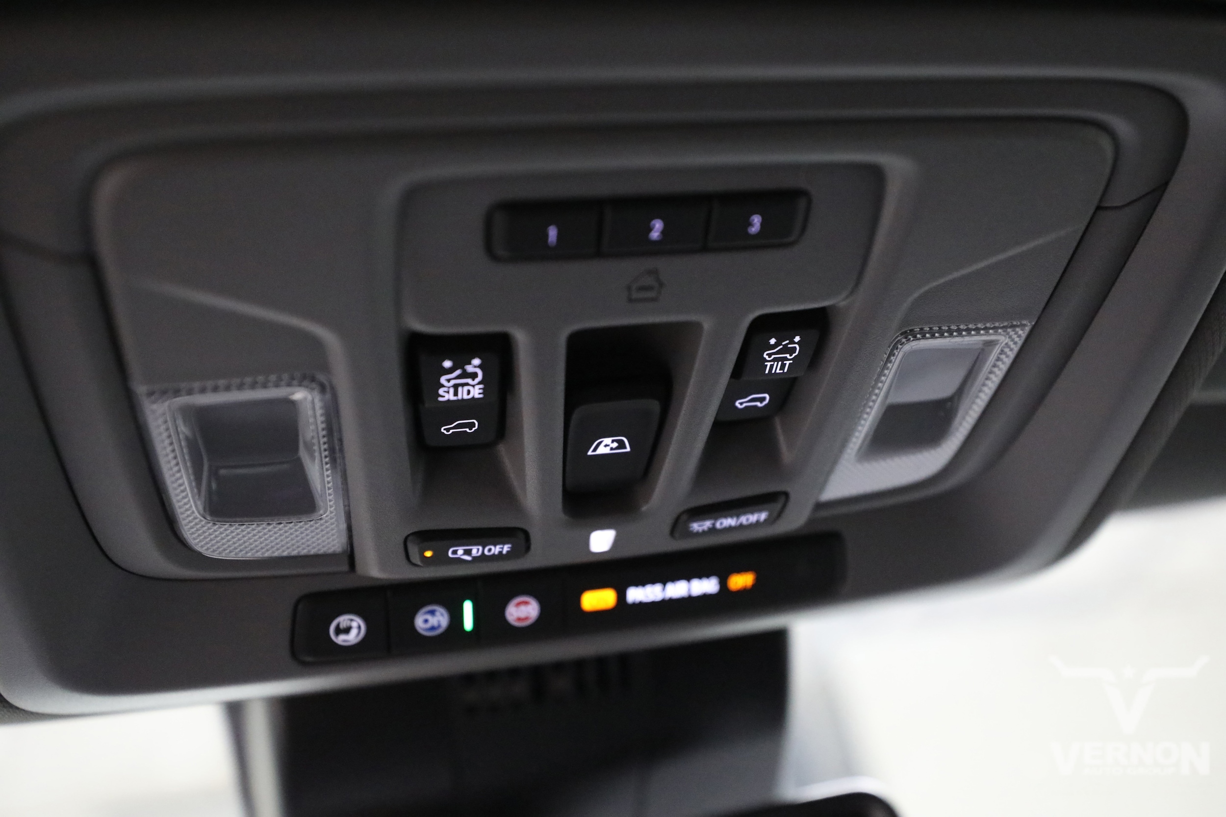 2026 GMC Sierra 1500 SLT - Photo 27