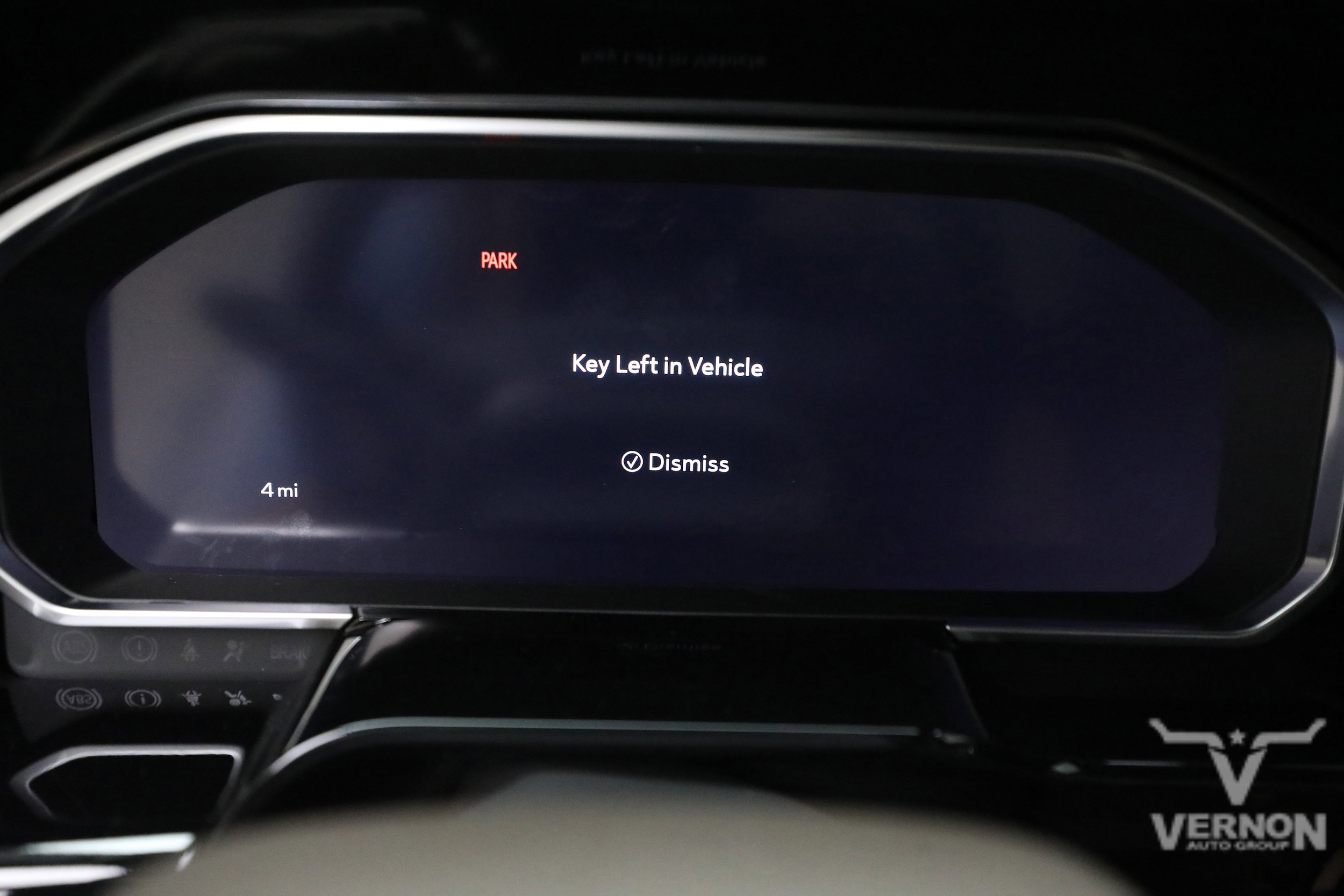 2026 GMC Sierra 1500 SLT - Photo 20