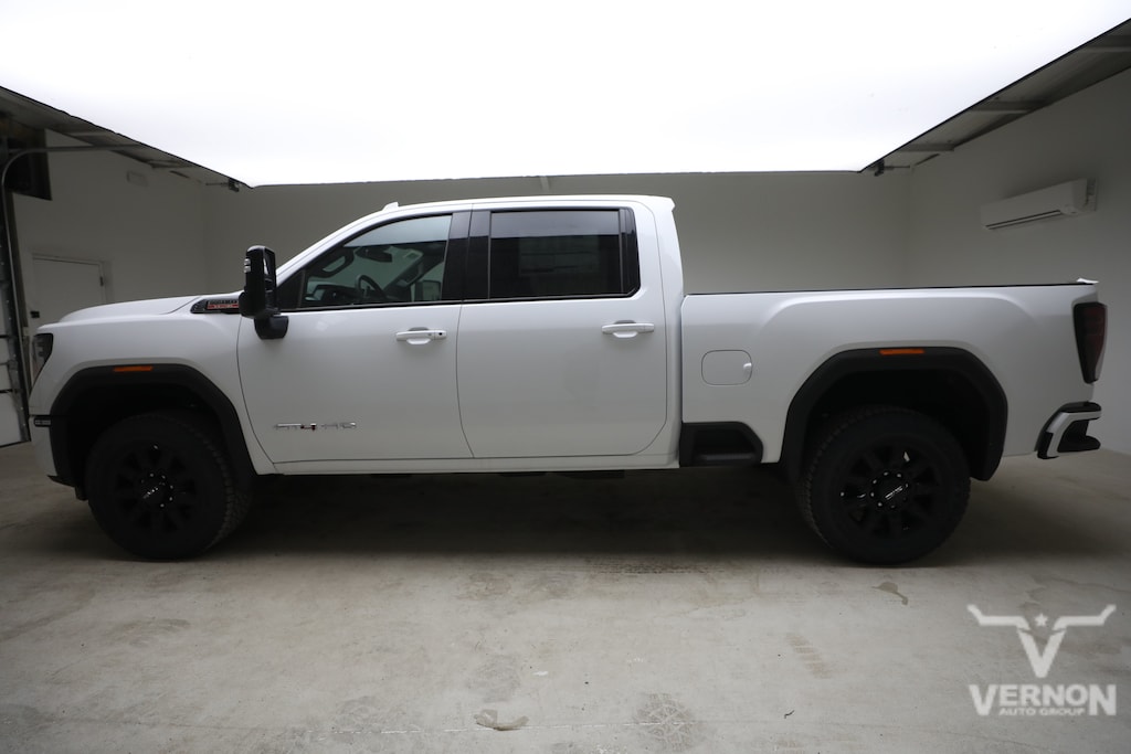 New 2026 GMC Sierra 2500 HD AT4 Truck