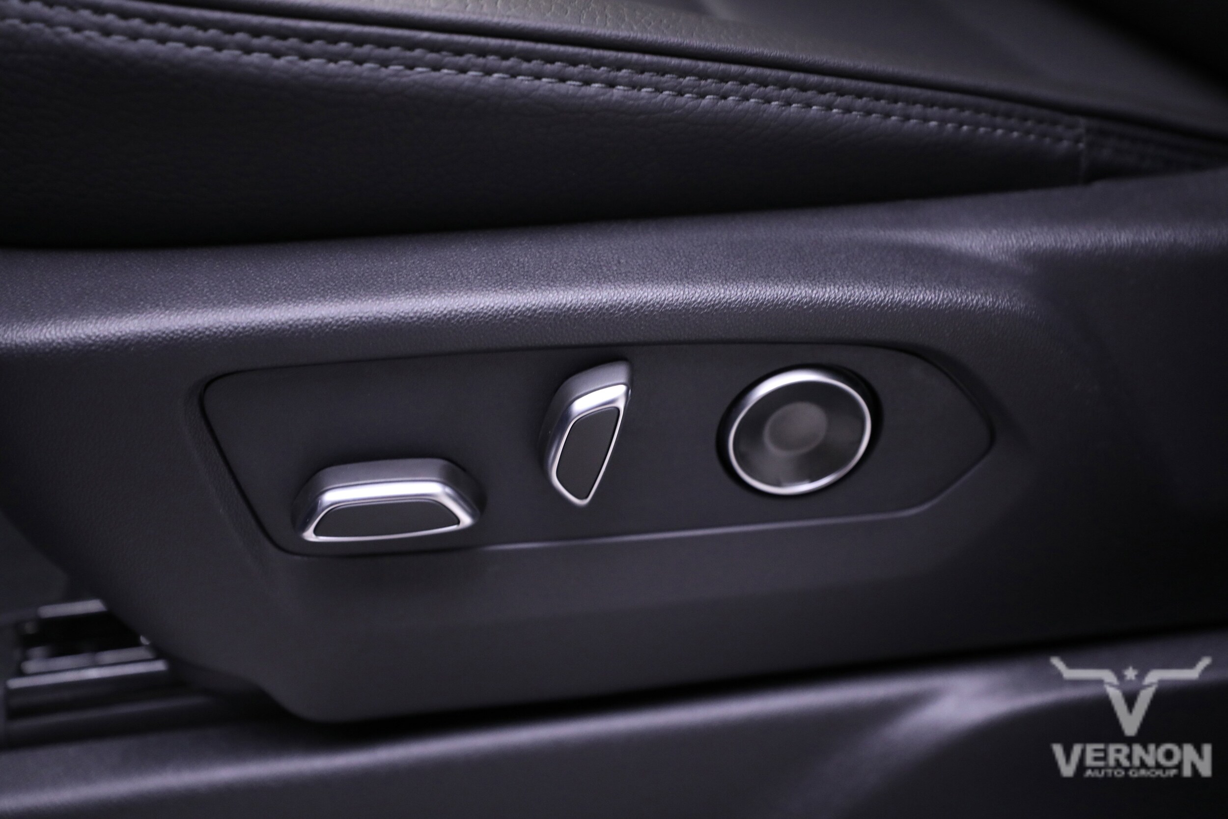 2026 GMC Sierra 1500 Denali - Photo 14