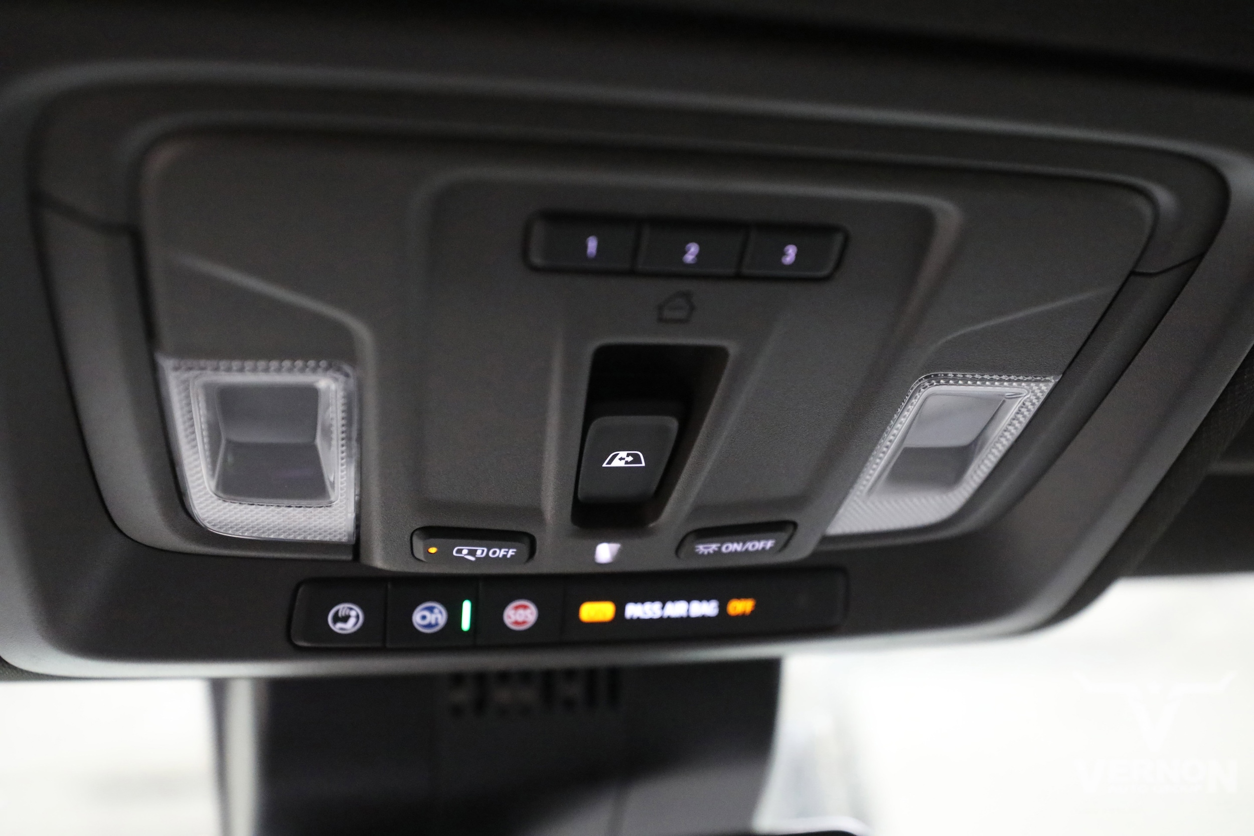 2026 GMC Sierra 1500 SLT - Photo 25