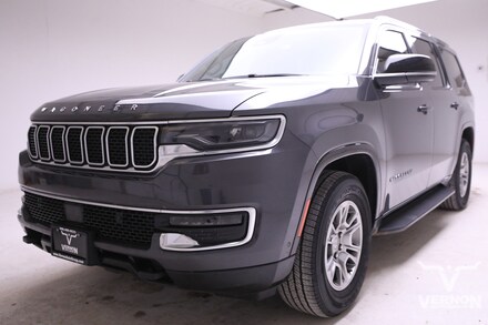 2024 Jeep Wagoneer Base