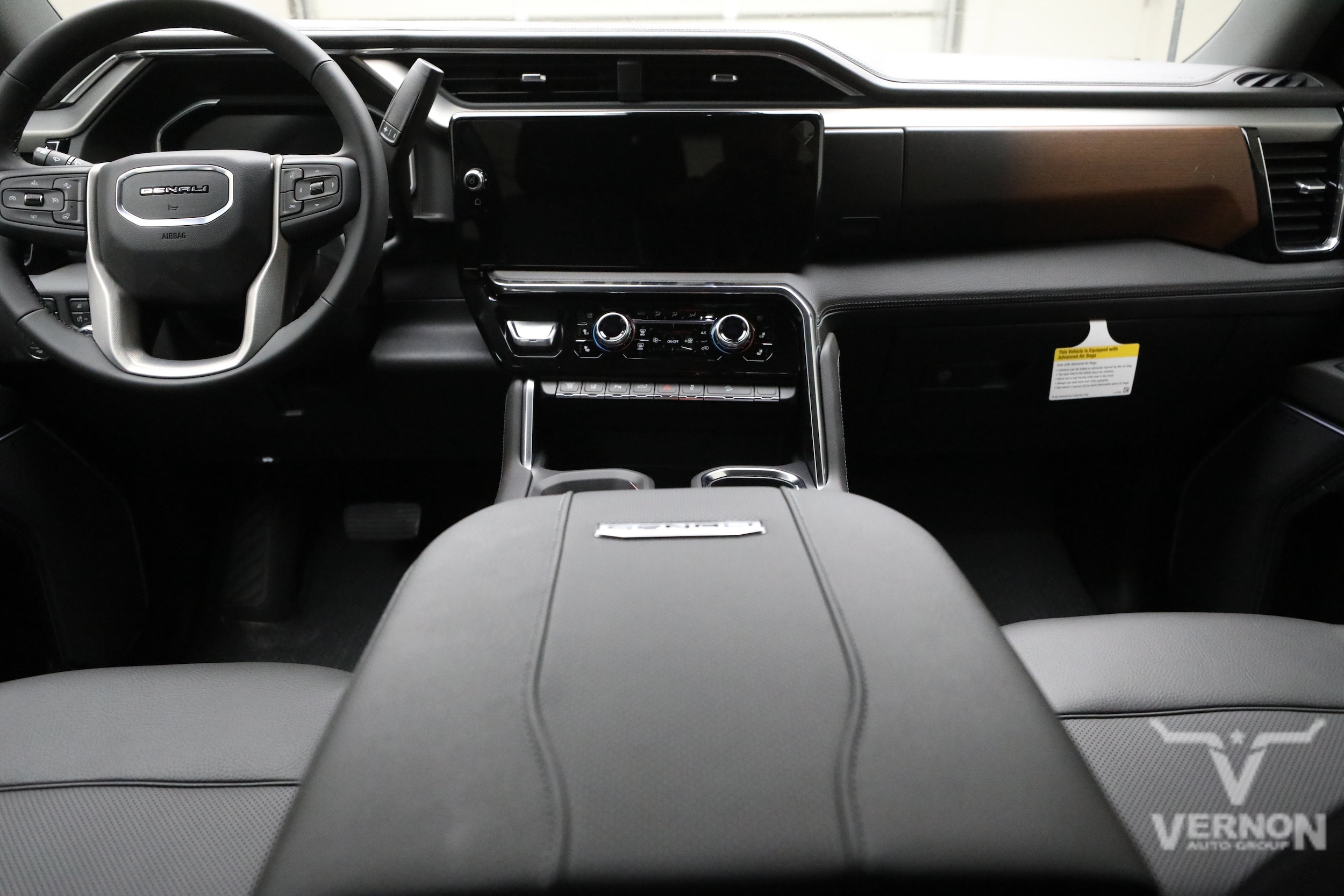 2026 GMC Sierra 2500HD Denali - Photo 13