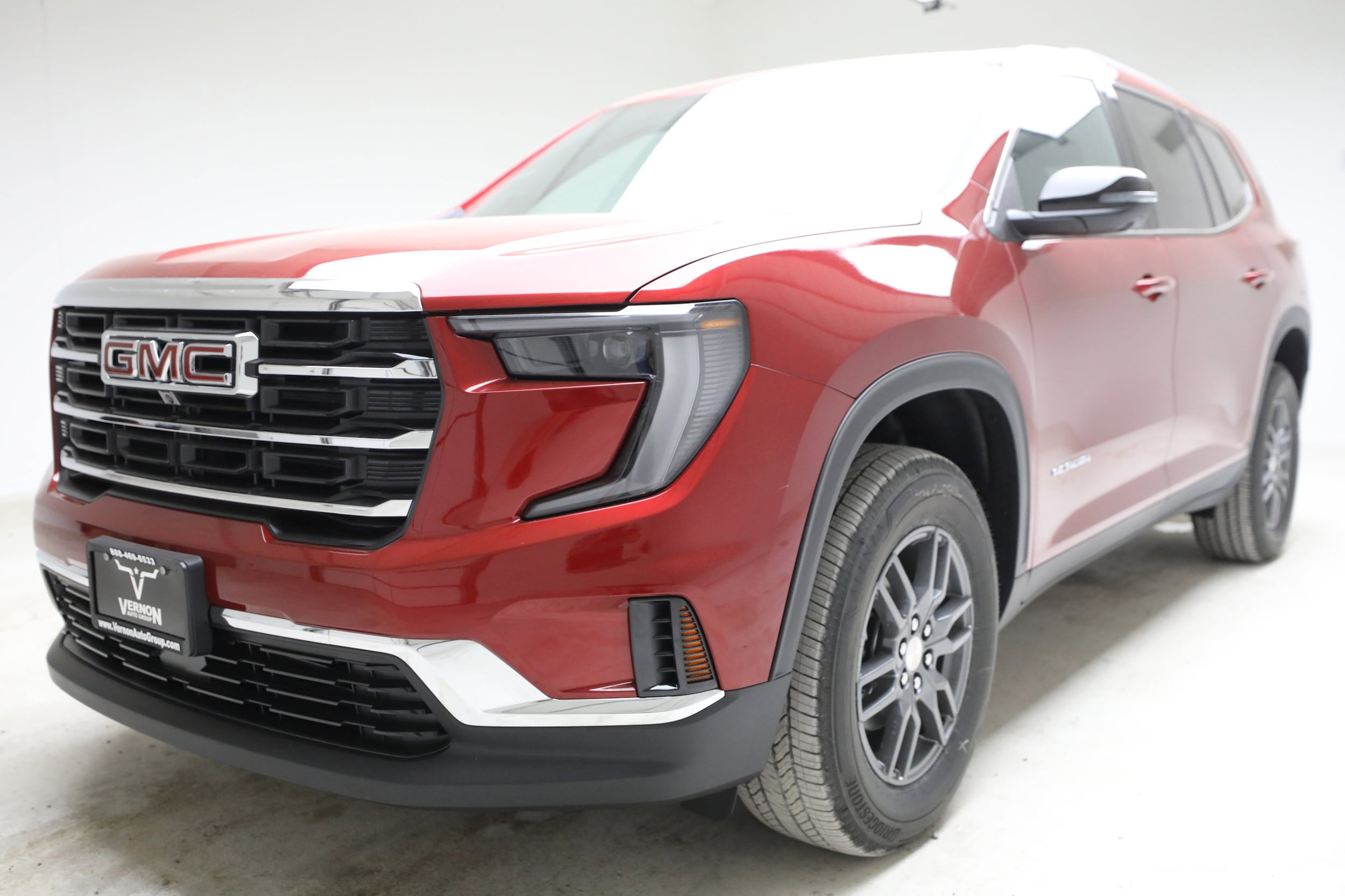 2026 GMC Acadia Elevation FWD's photo
