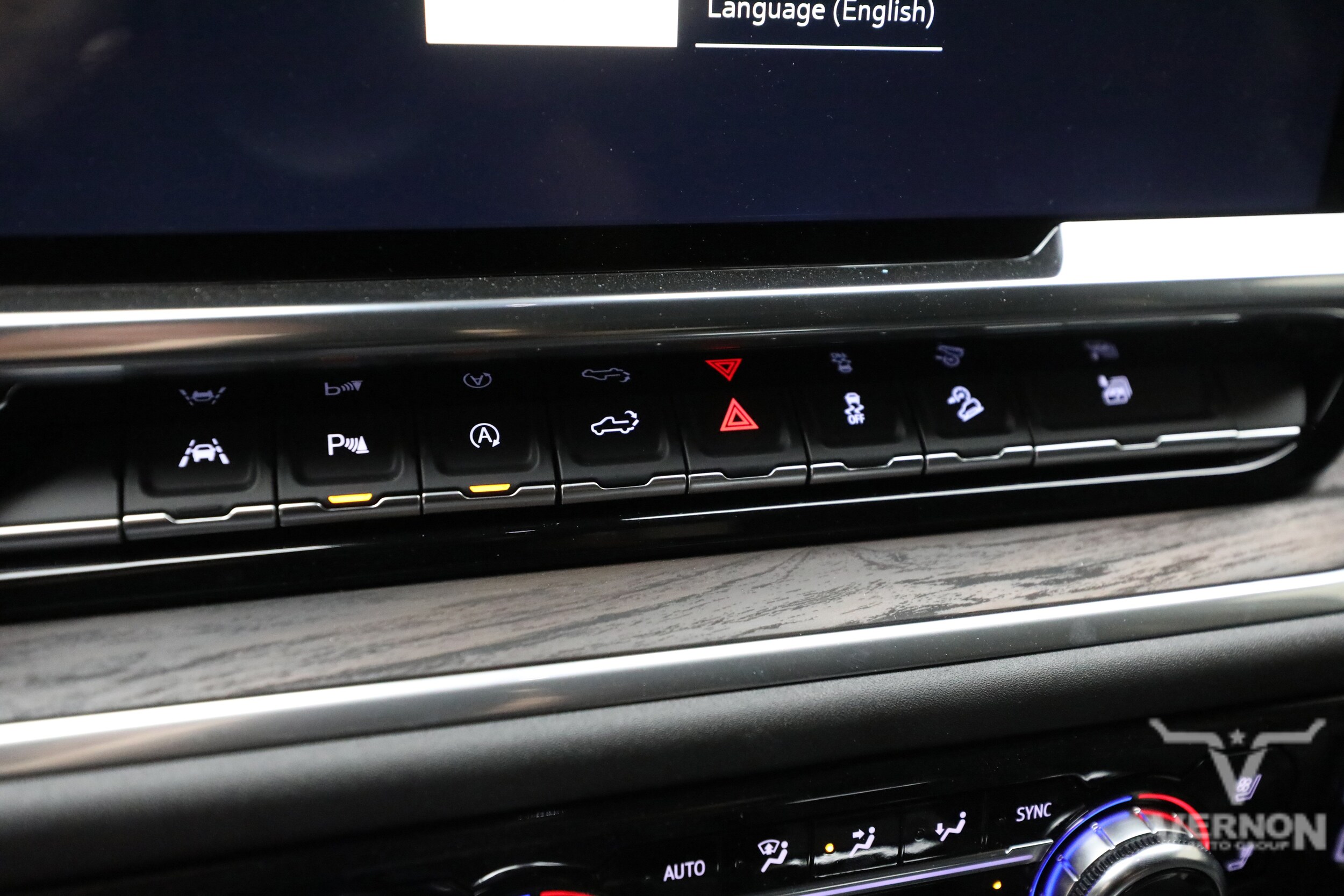 2026 GMC Sierra 1500 SLT - Photo 25